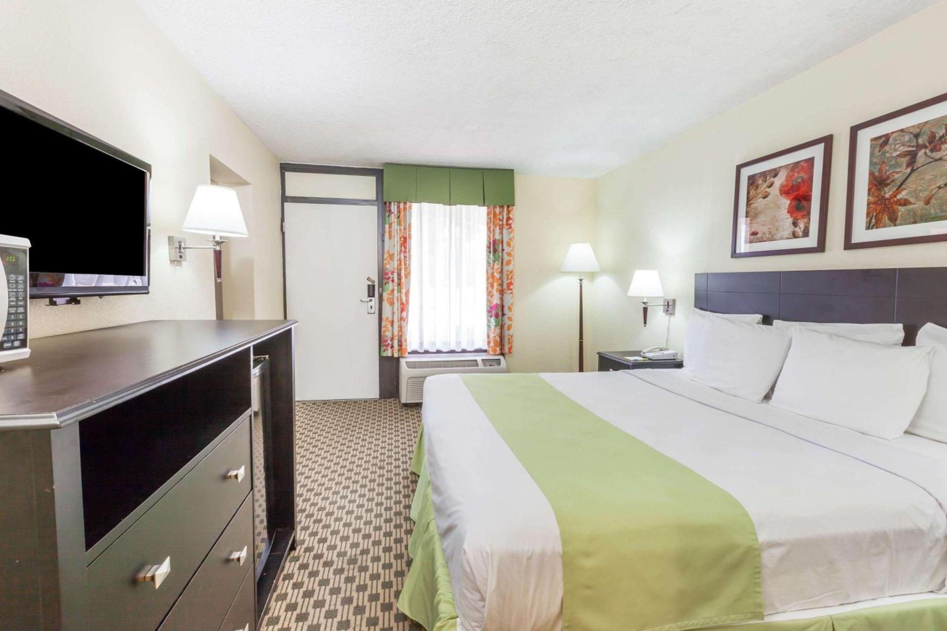 SureStay by Best Western Irving Grapevine DFW North photo 41