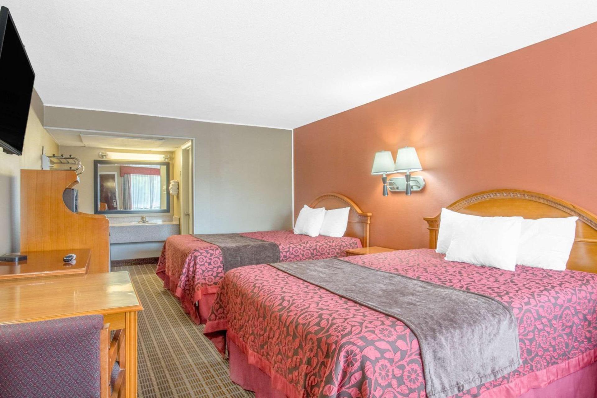 Days Inn by Wyndham Elko photo 13