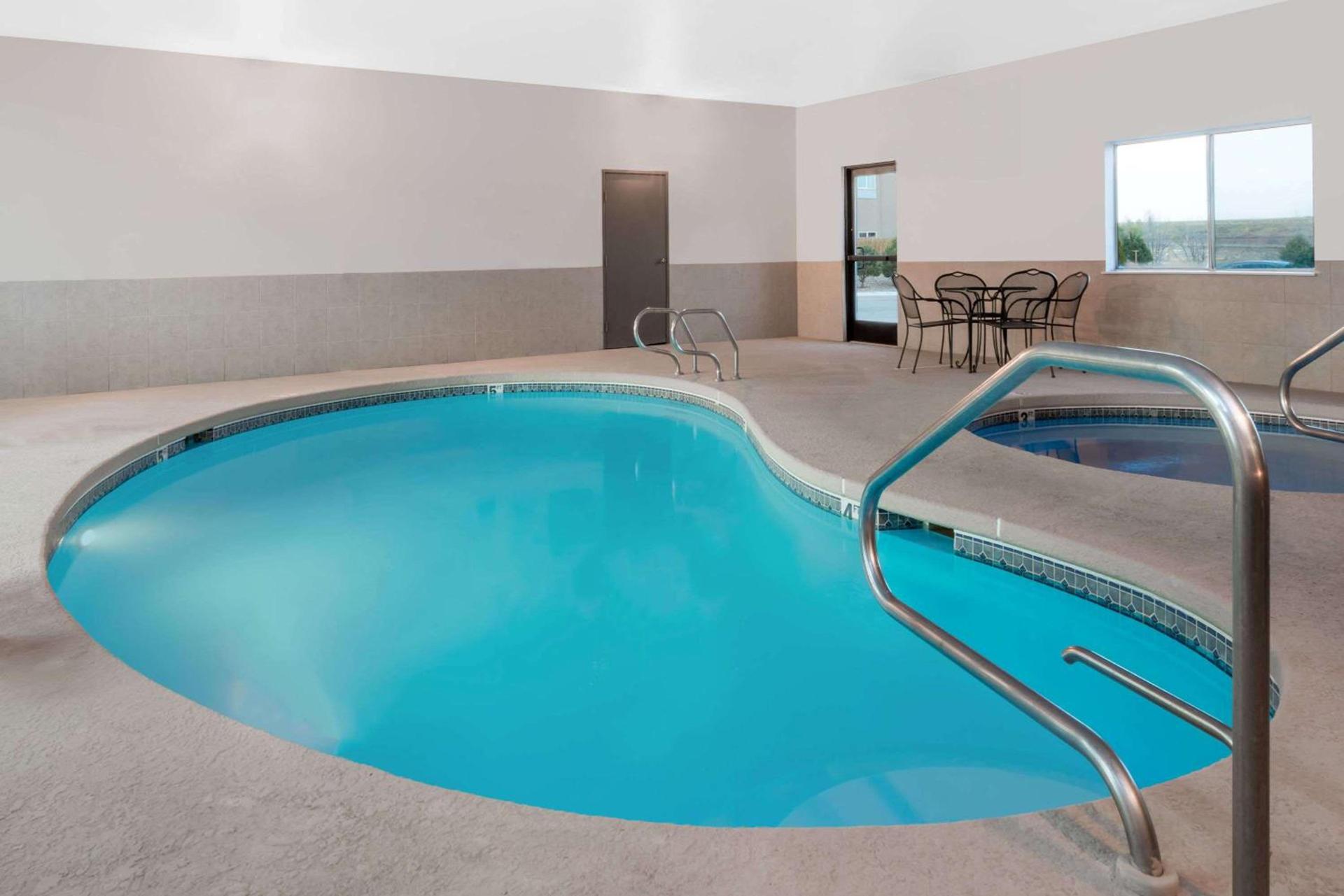 Days Inn by Wyndham Las Vegas photo 3