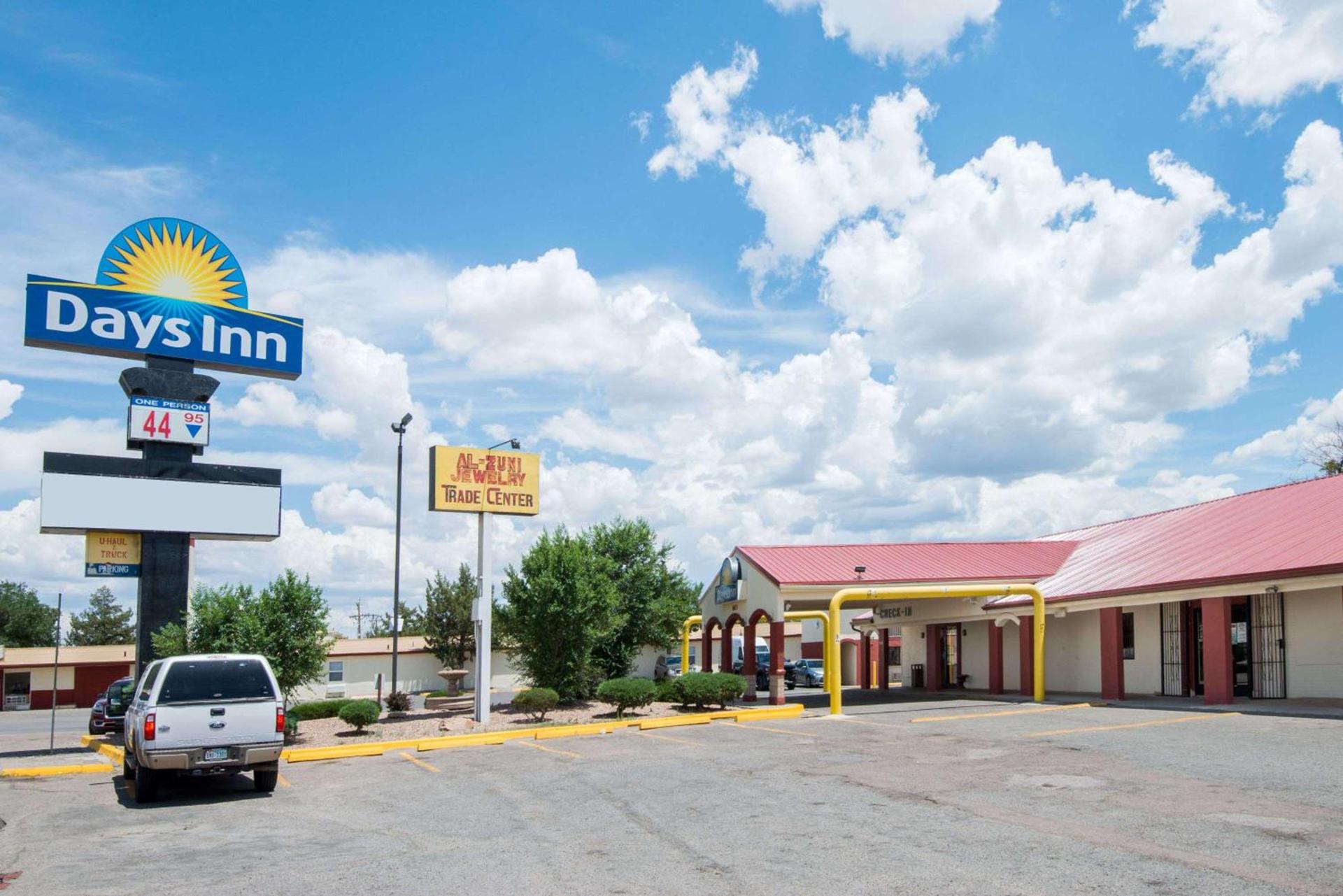 Days Inn by Wyndham Gallup photo 1