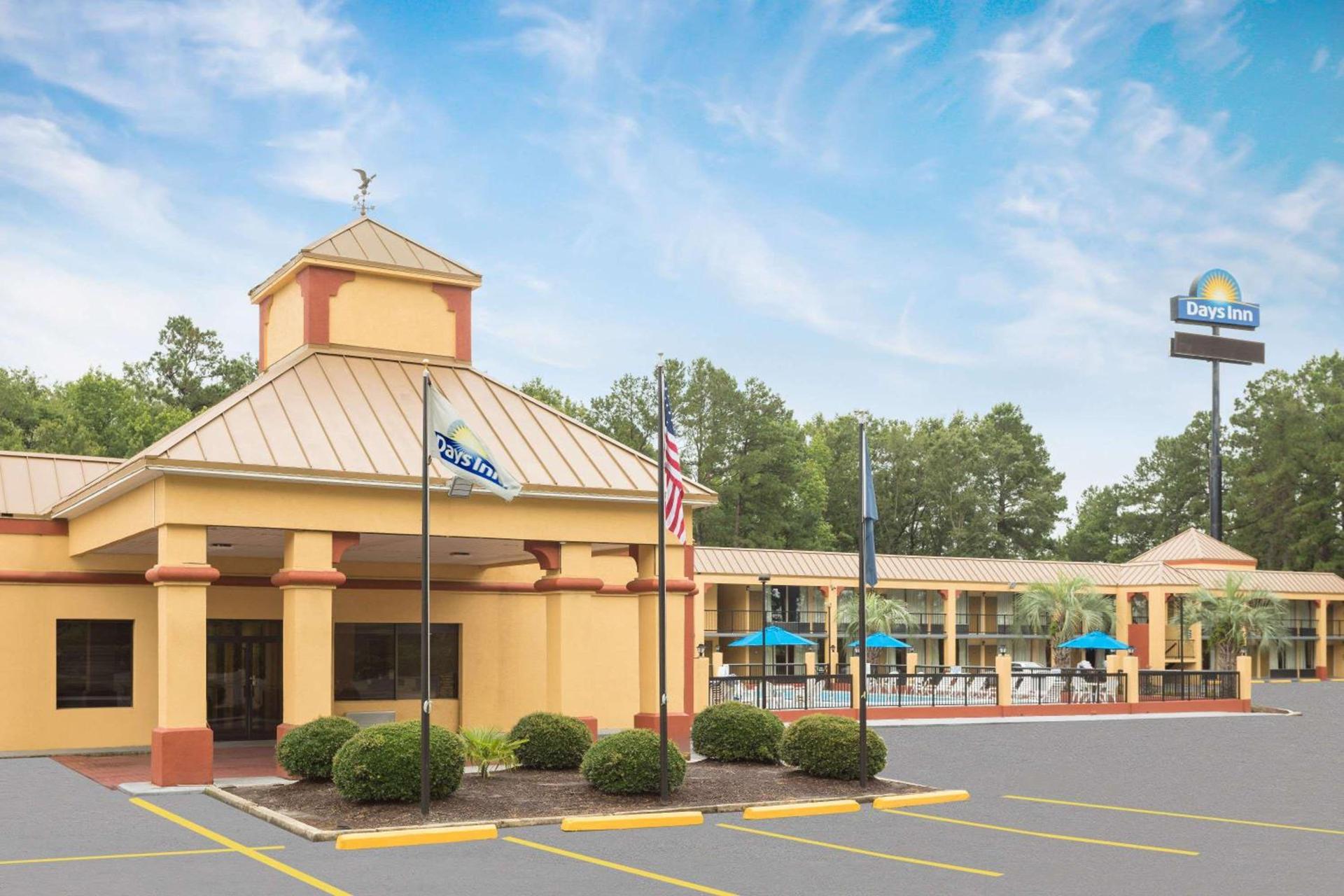 Days Inn by Wyndham Orangeburg South — hotel in Orangeburg