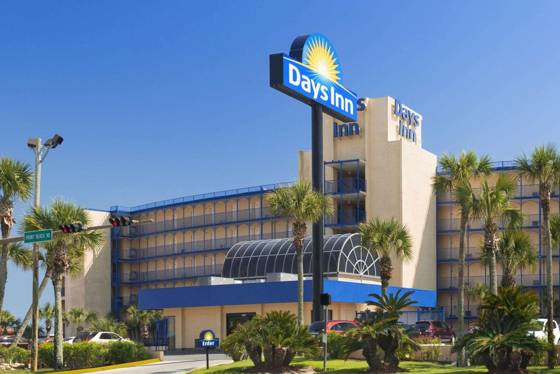 Days Inn by Wyndham Panama City Beach Beachfront Resort photo 38