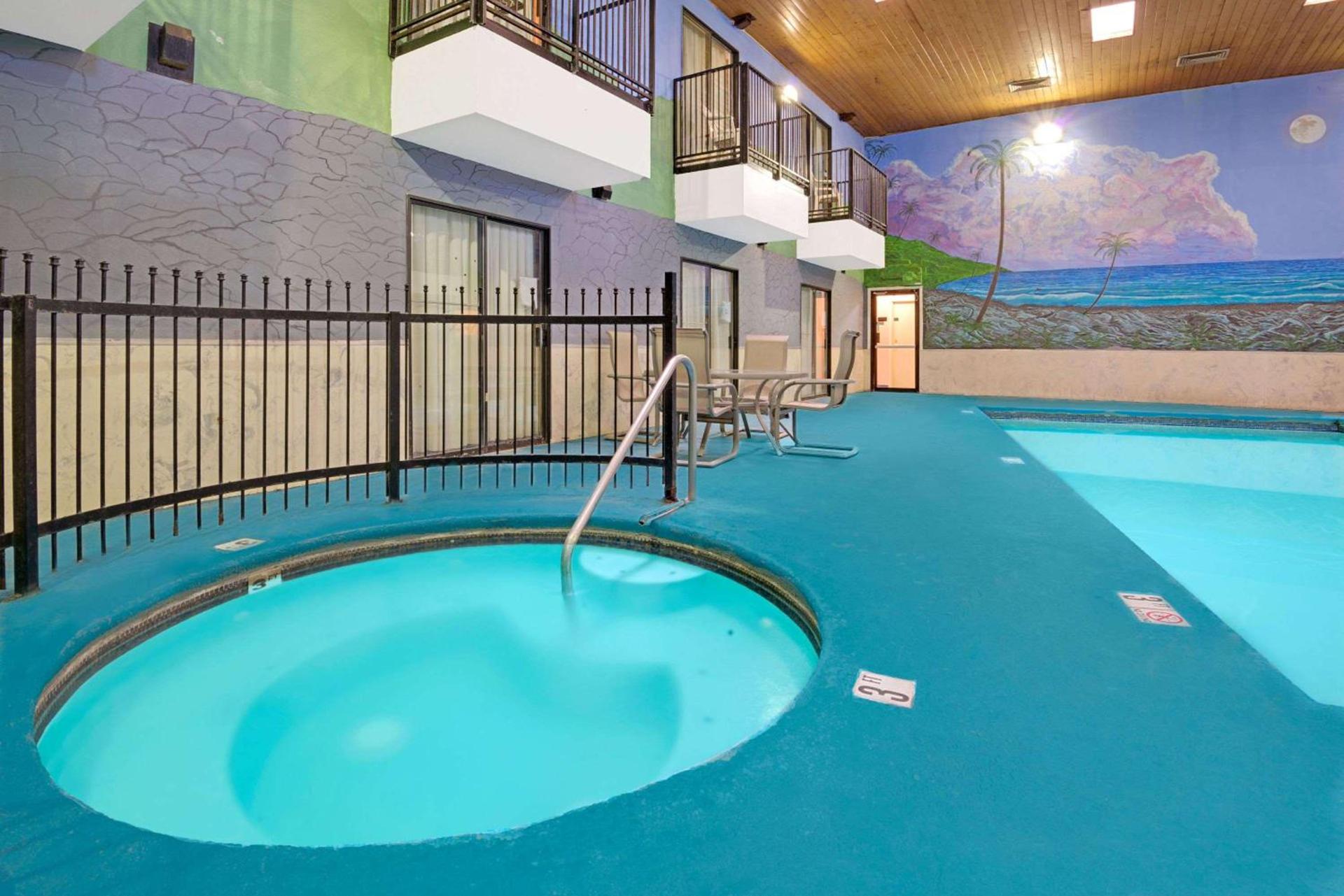 Days Inn by Wyndham East Albuquerque 'Newly Renovated' photo 12