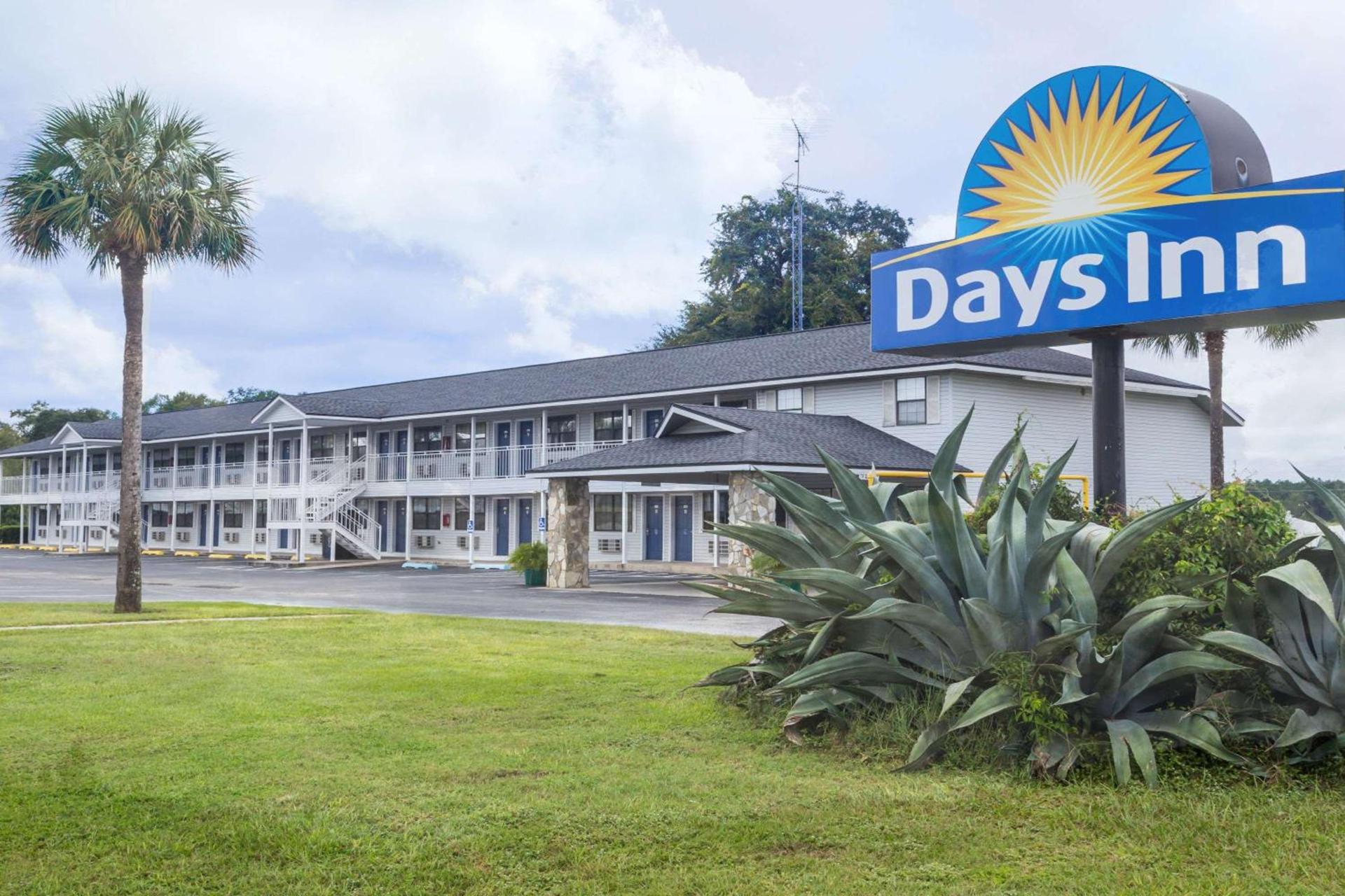 Days Inn by Wyndham Madison — hotel in Madison