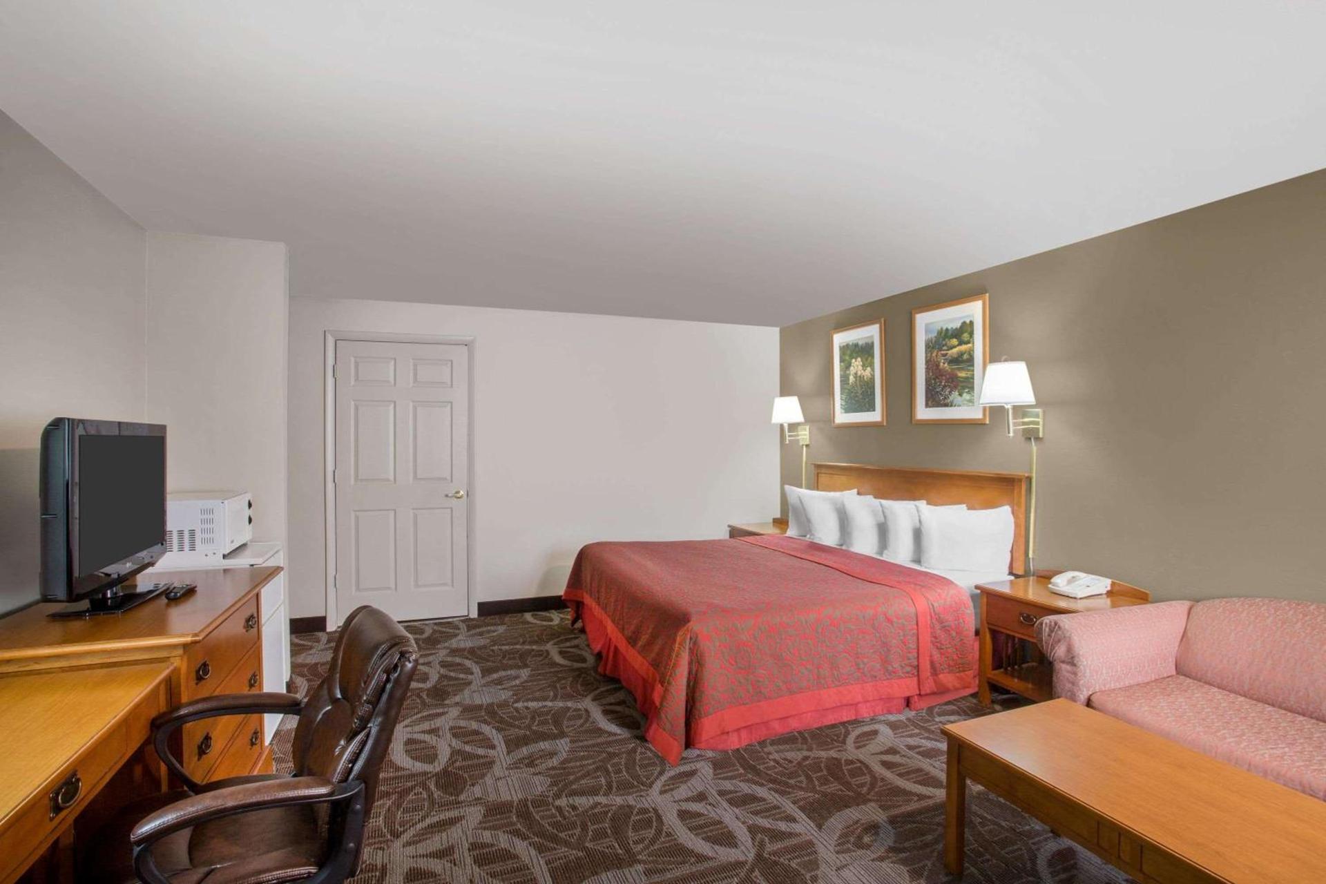 Royal Inn Provo photo 12