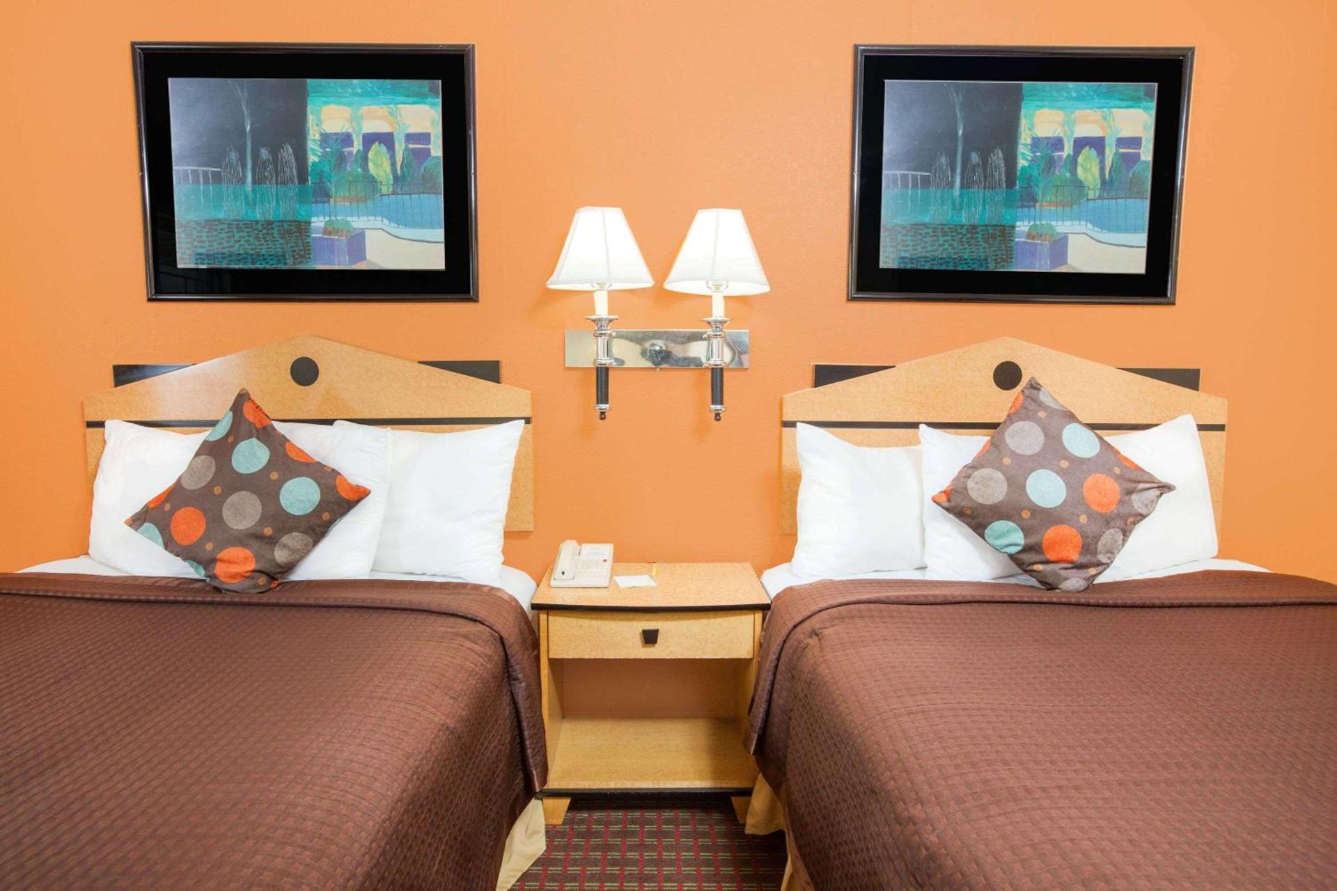 Days Inn by Wyndham Alma ARKANSAS photo 6
