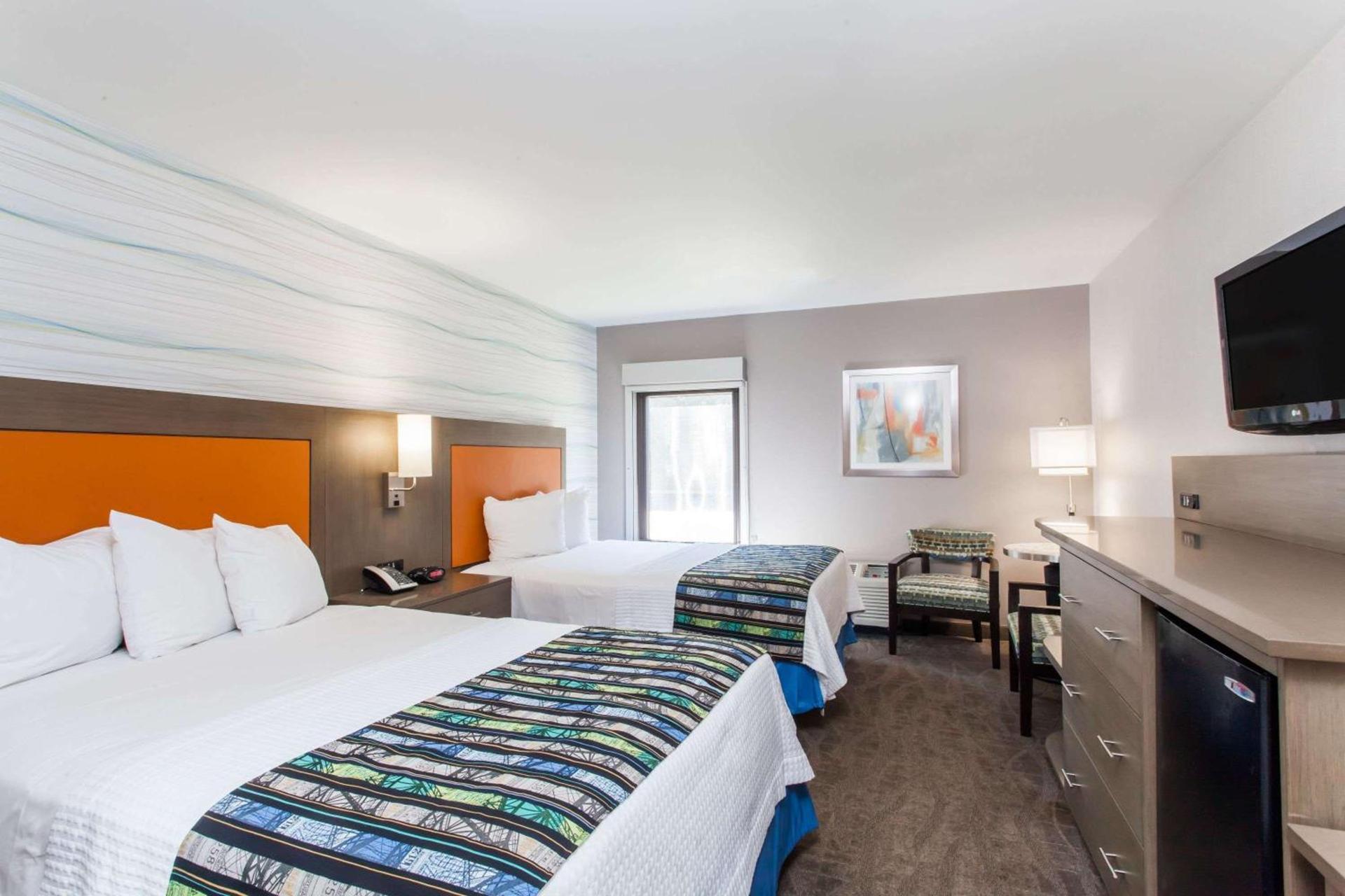 Days Inn by Wyndham Lanham Washington DC photo 27