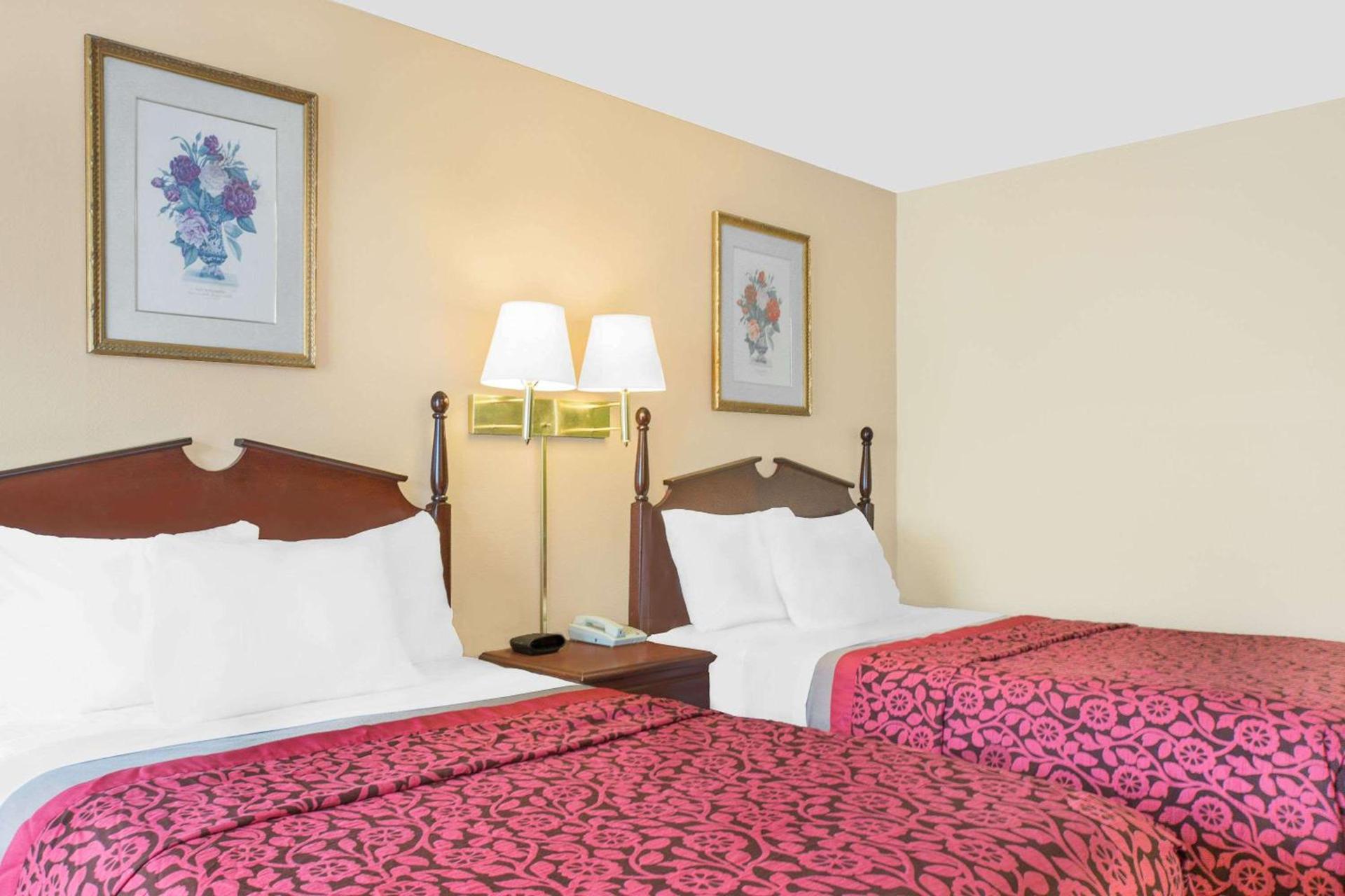 Meridian Inn photo 14