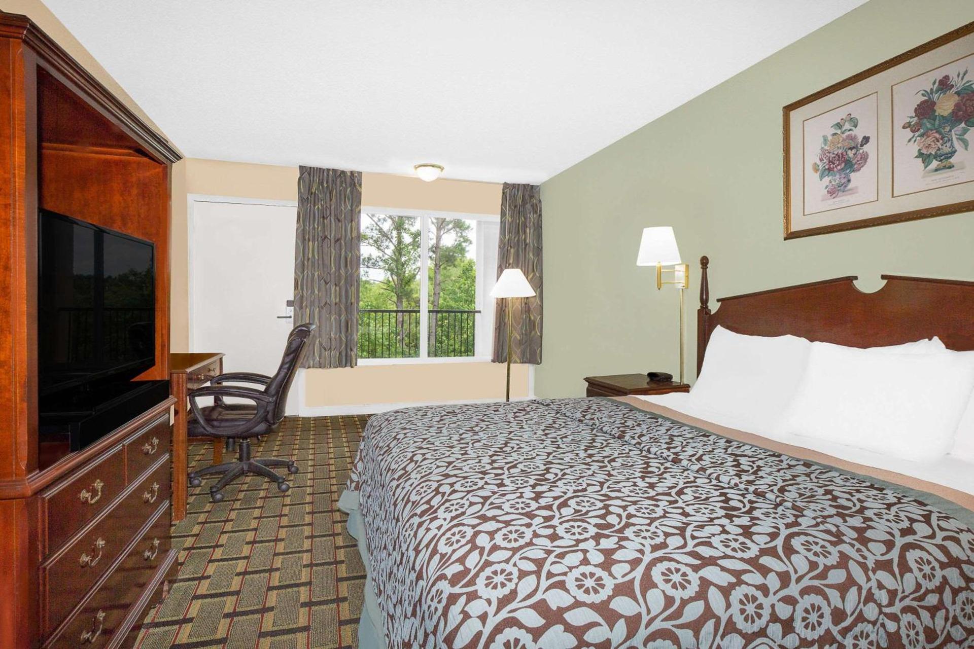 Meridian Inn photo 12