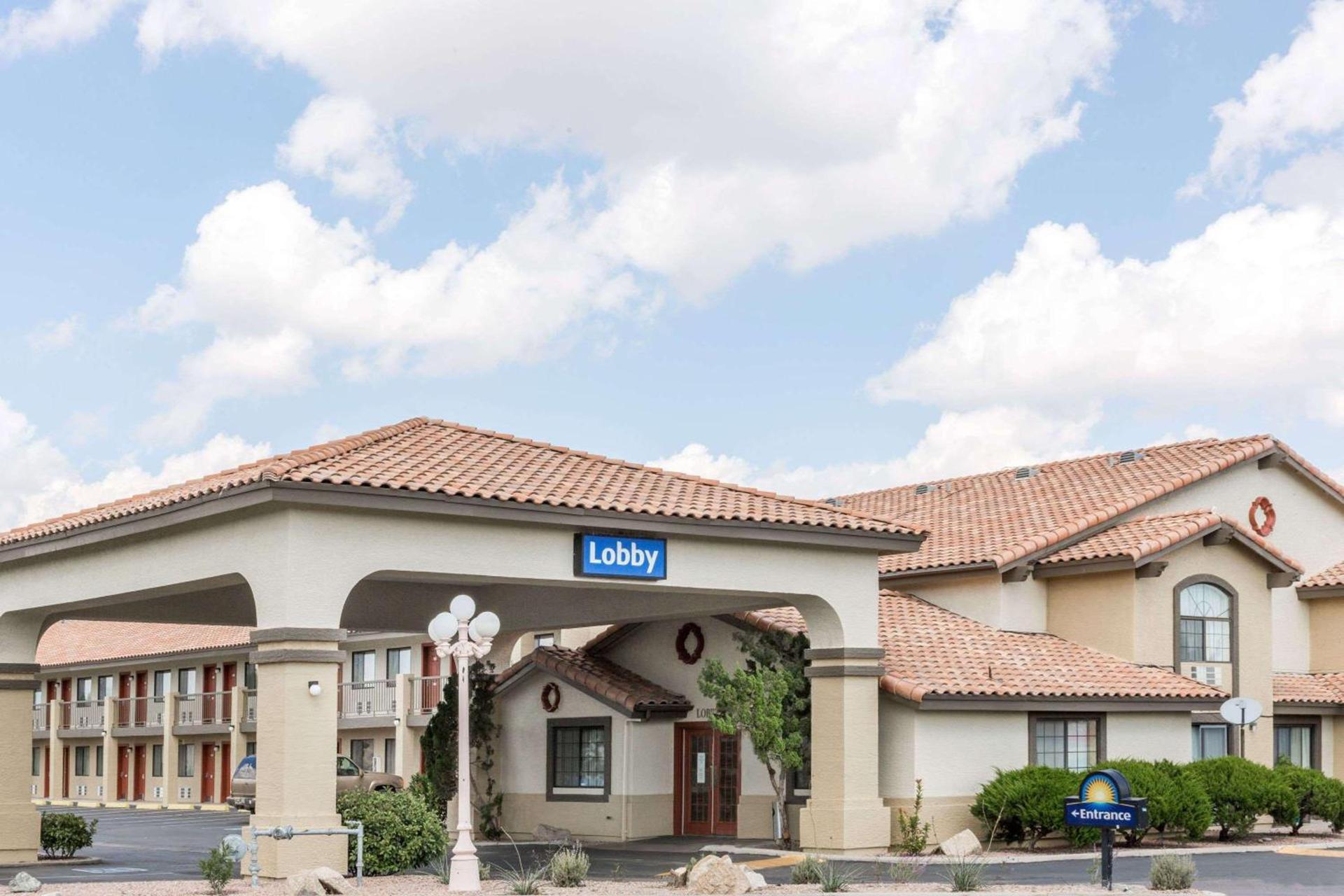 Days Inn by Wyndham Willcox photo 21