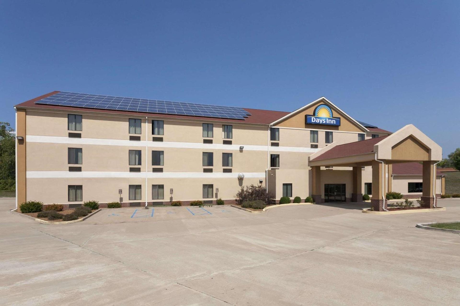 Days Inn by Wyndham Jefferson City — hotel in Jefferson City