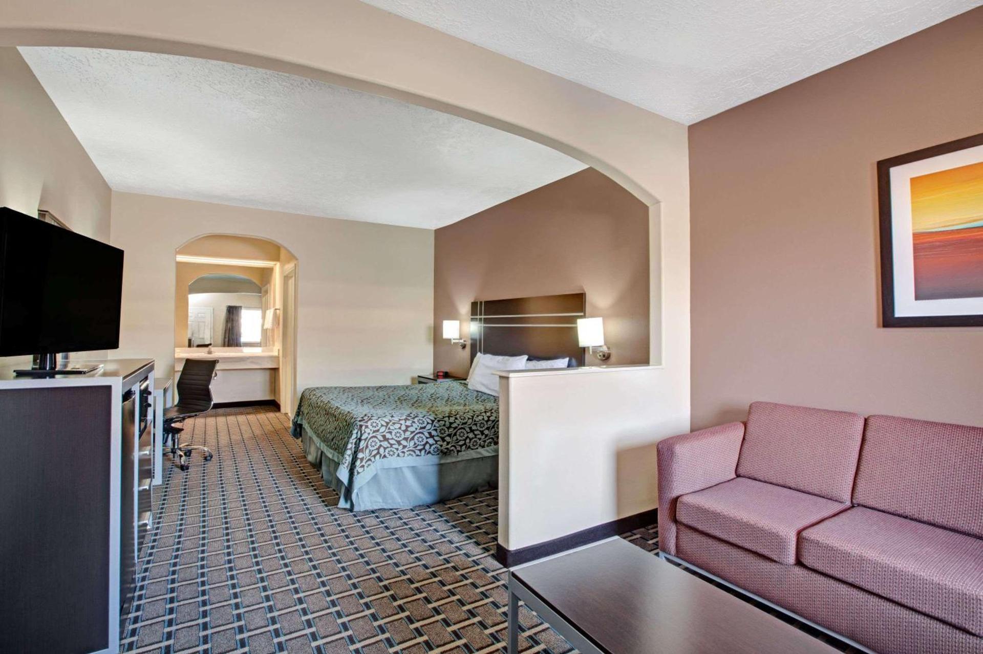 Days Inn & Suites by Wyndham Houston North - Spring photo 9