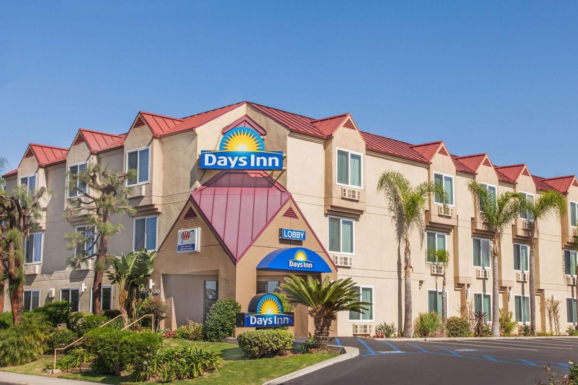 Days Inn by Wyndham Carlsbad — hotel in Carlsbad