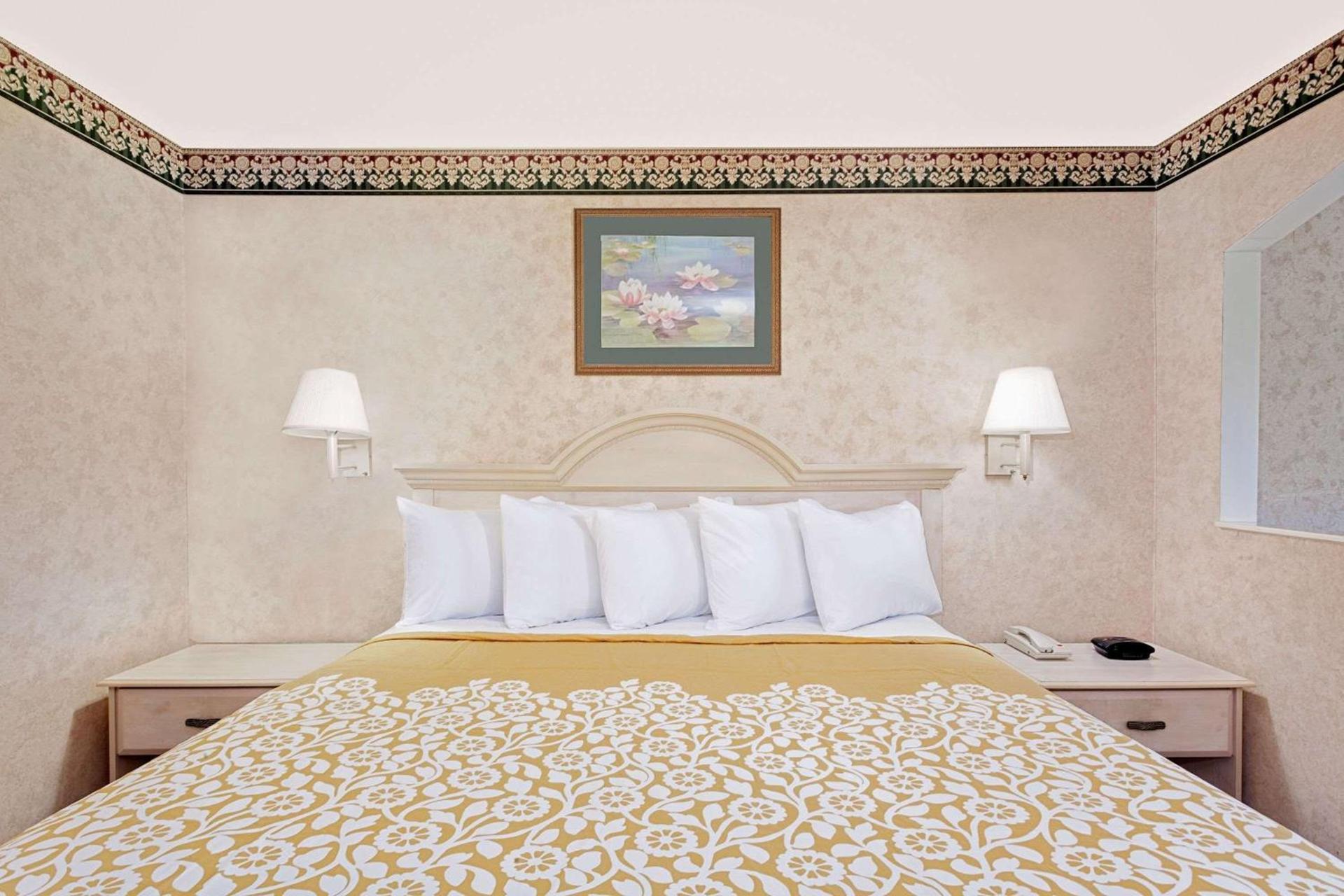 Your Place Inn photo 8