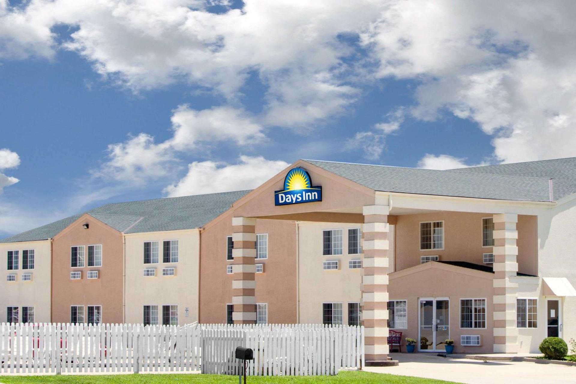 Days Inn by Wyndham Butler photo 13