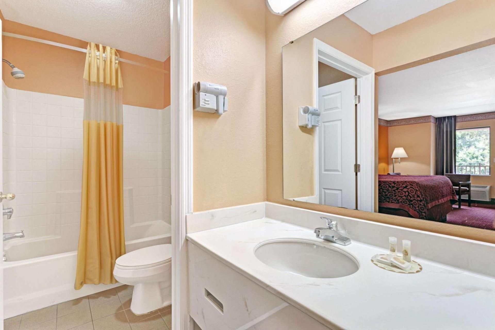 Sunset Inn Daytona Beach photo 4