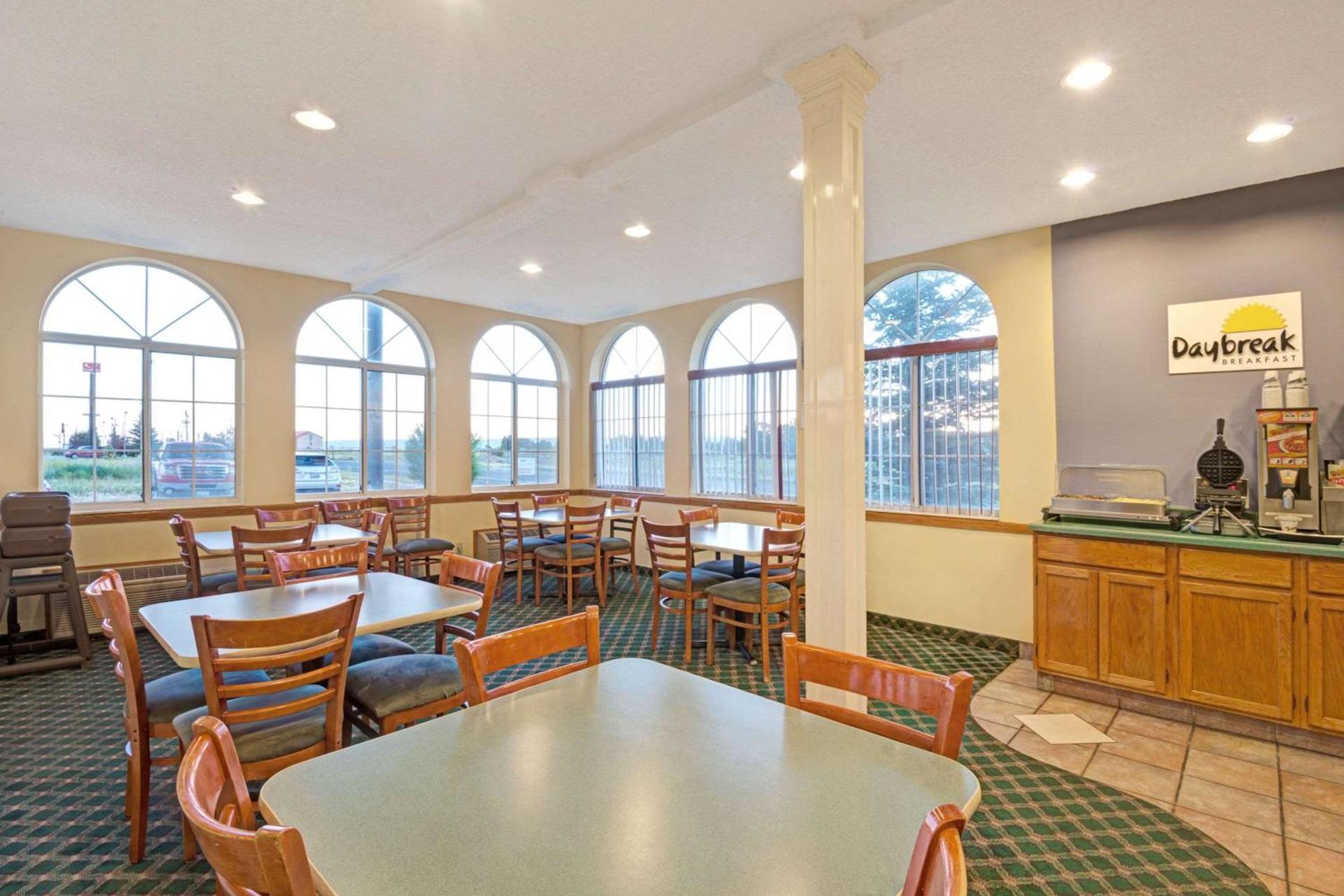 Days Inn by Wyndham Laramie photo 12