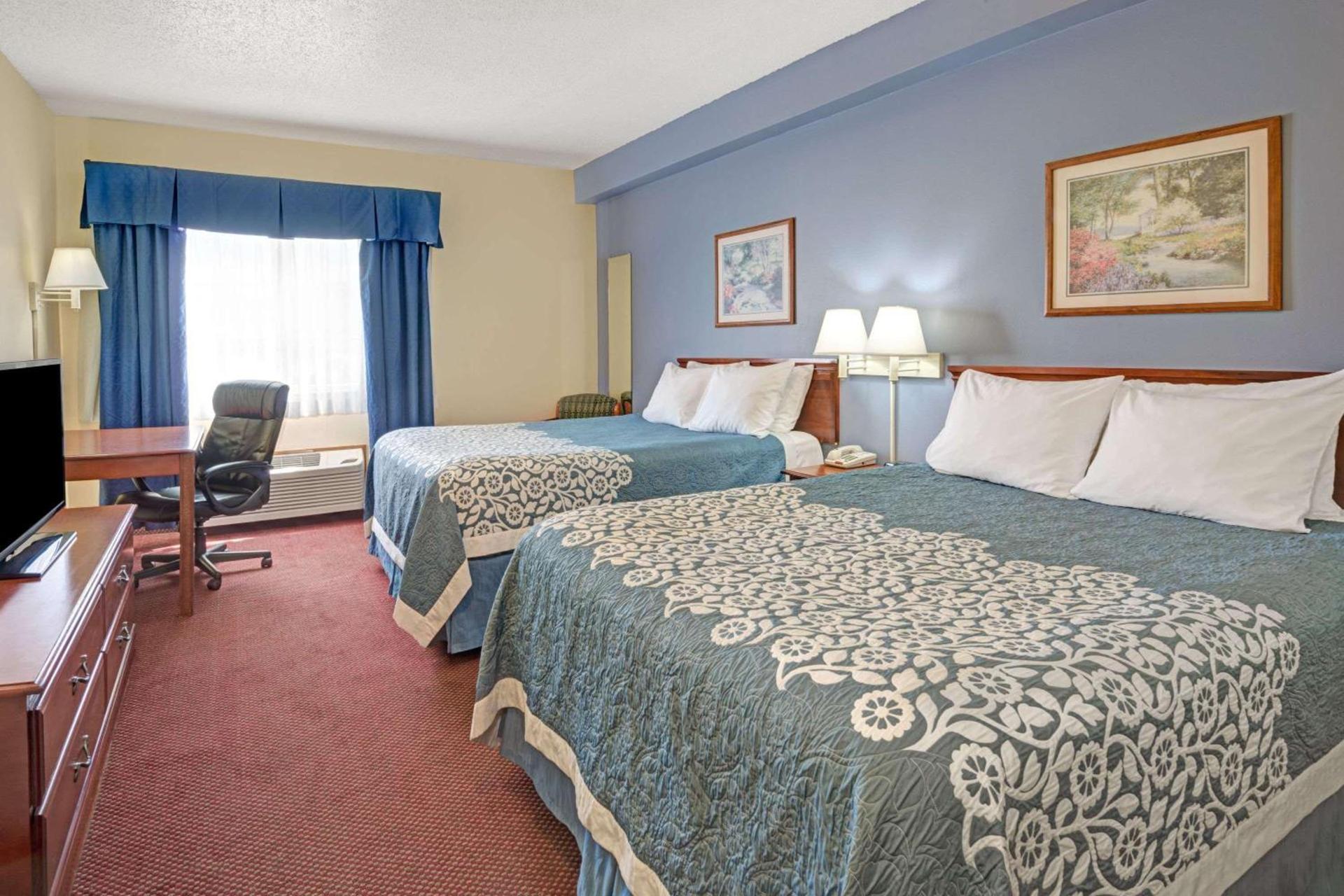 Days Inn by Wyndham Laramie photo 8