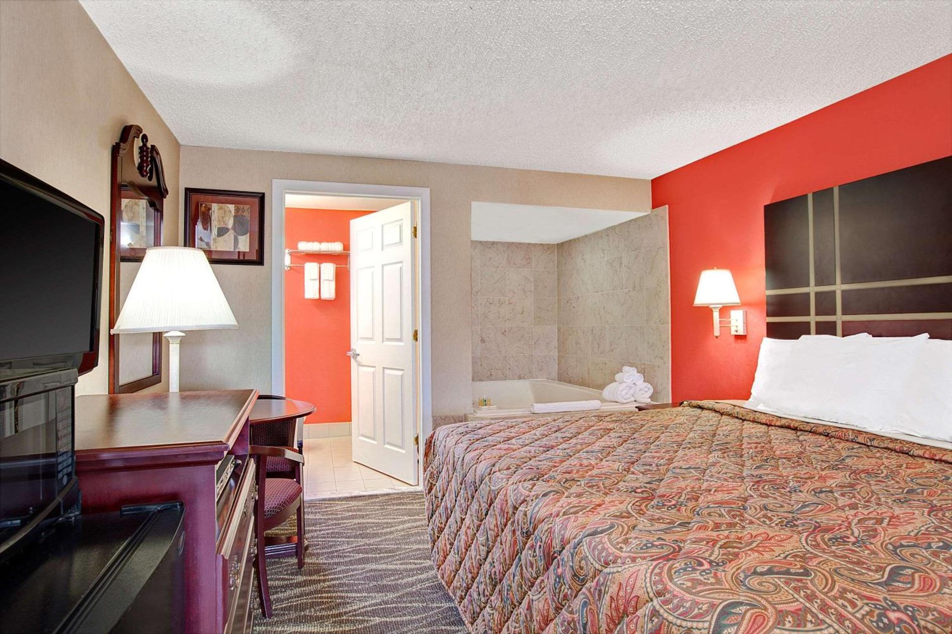 Days Inn by Wyndham Ridgefield NJ photo 10