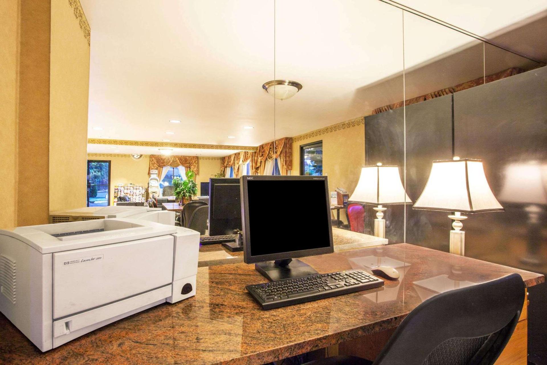 FairBridge Inn Express Tukwila — hotel in Tukwila