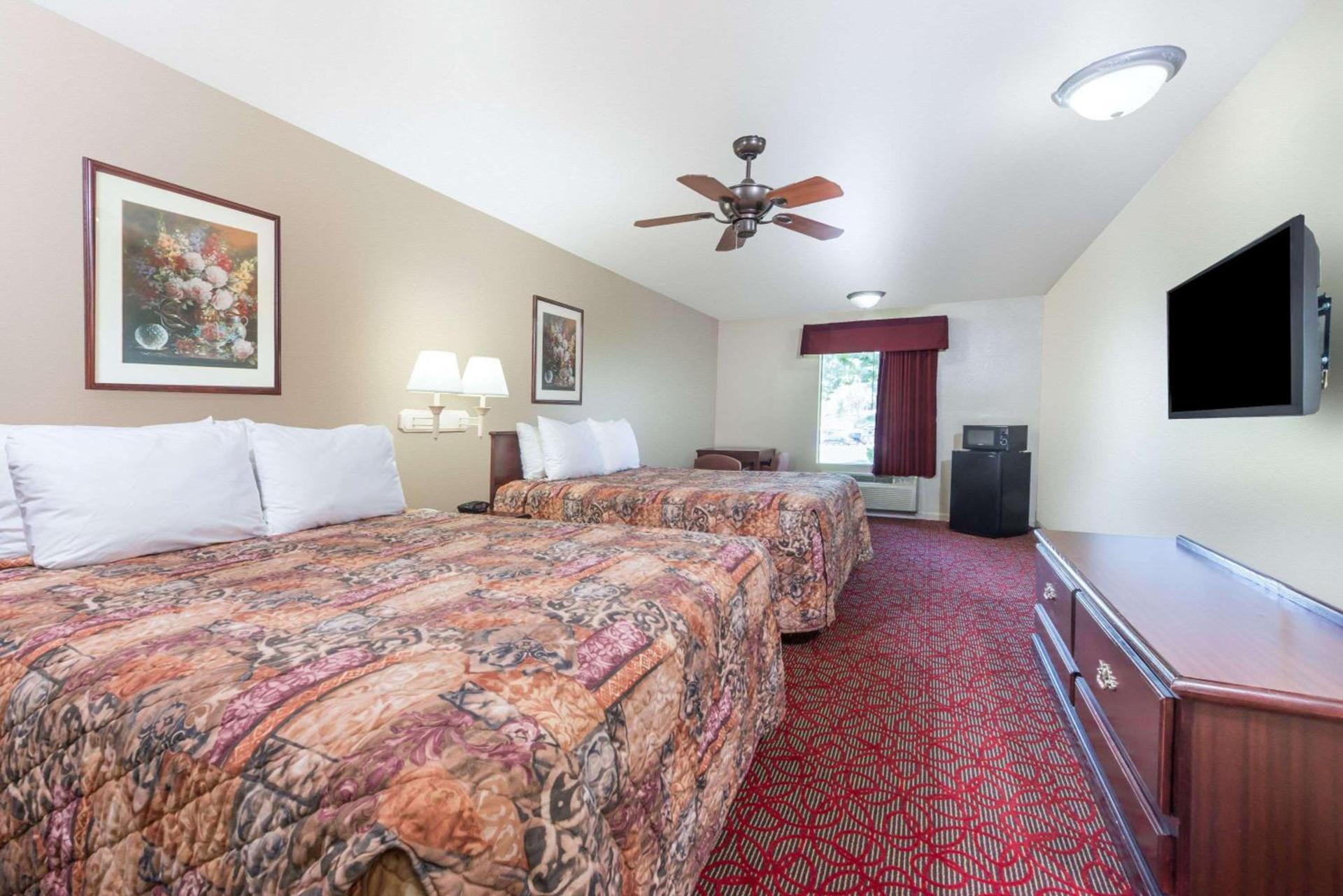 Days Inn by Wyndham St Peters/St Charles photo 10