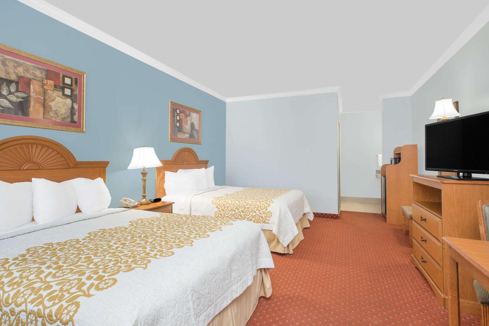 Days Inn by Wyndham Robstown photo 10