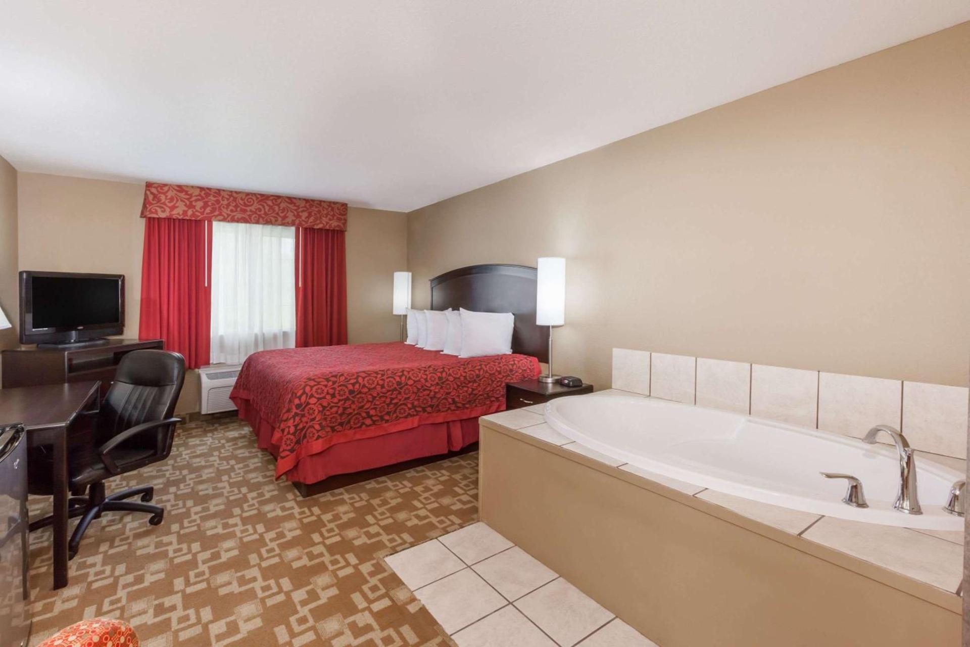 Days Inn by Wyndham Central City photo 11