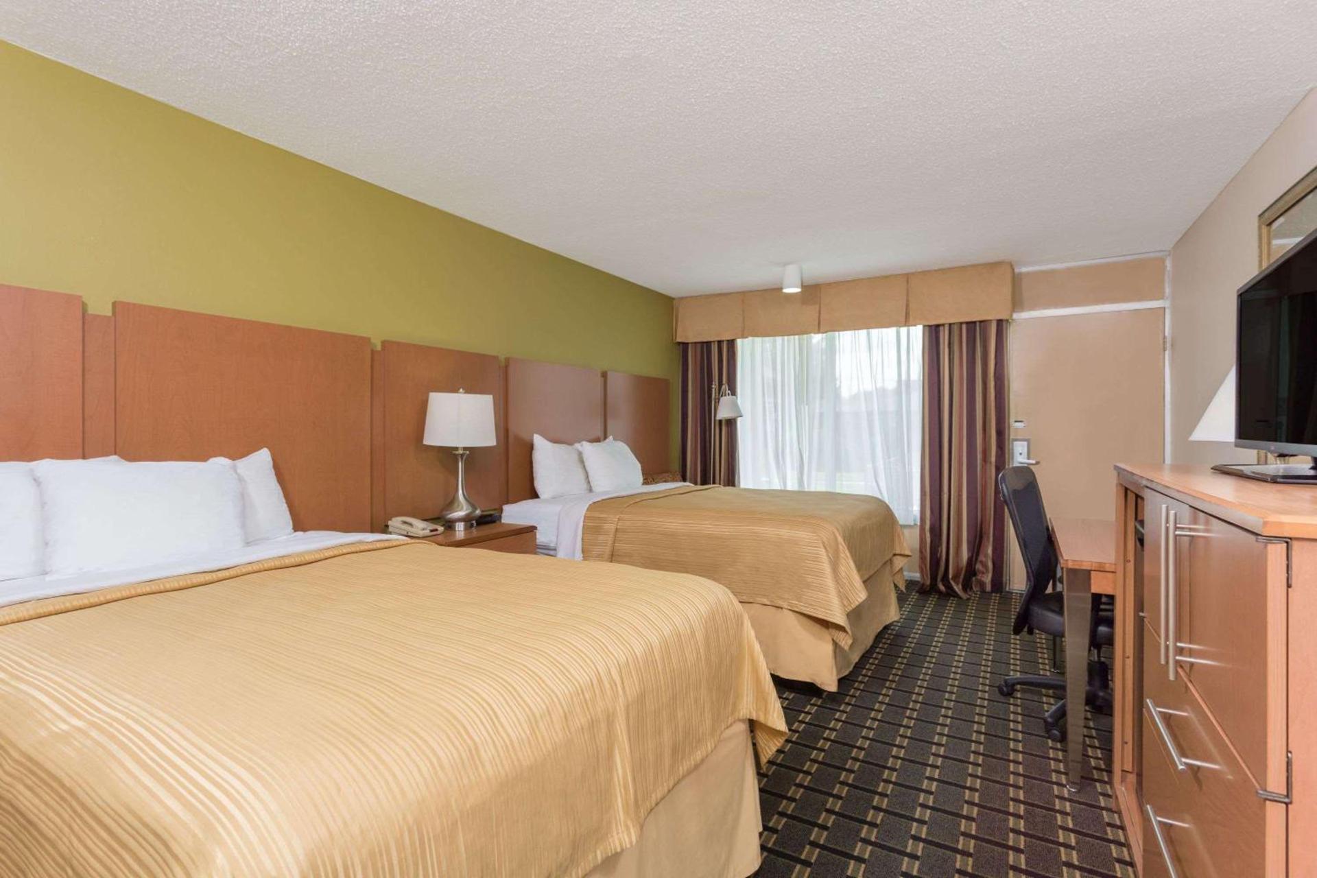Clarion Inn Southern Pines - Pinehurst photo 6