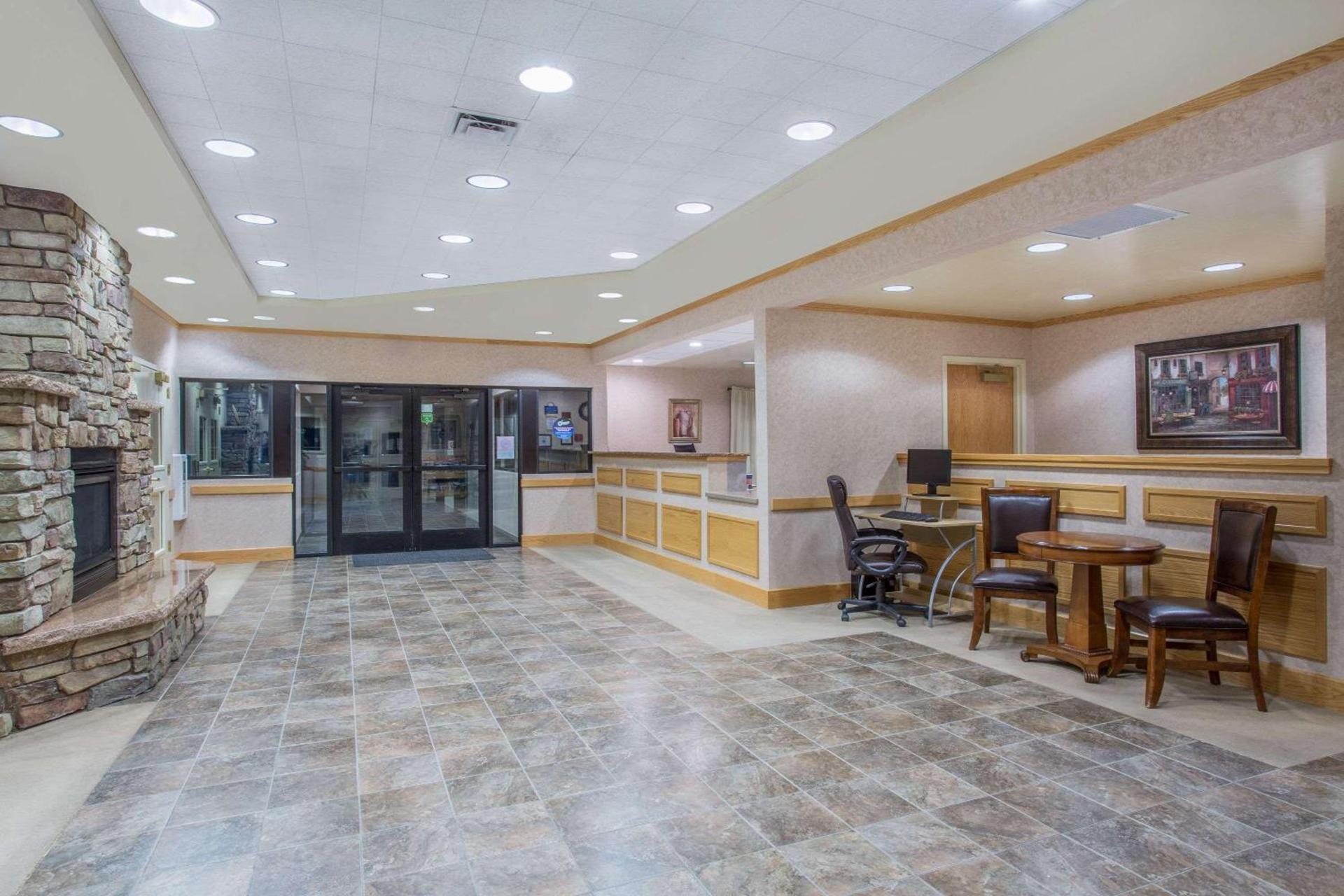 Days Inn by Wyndham Chino Valley photo 2