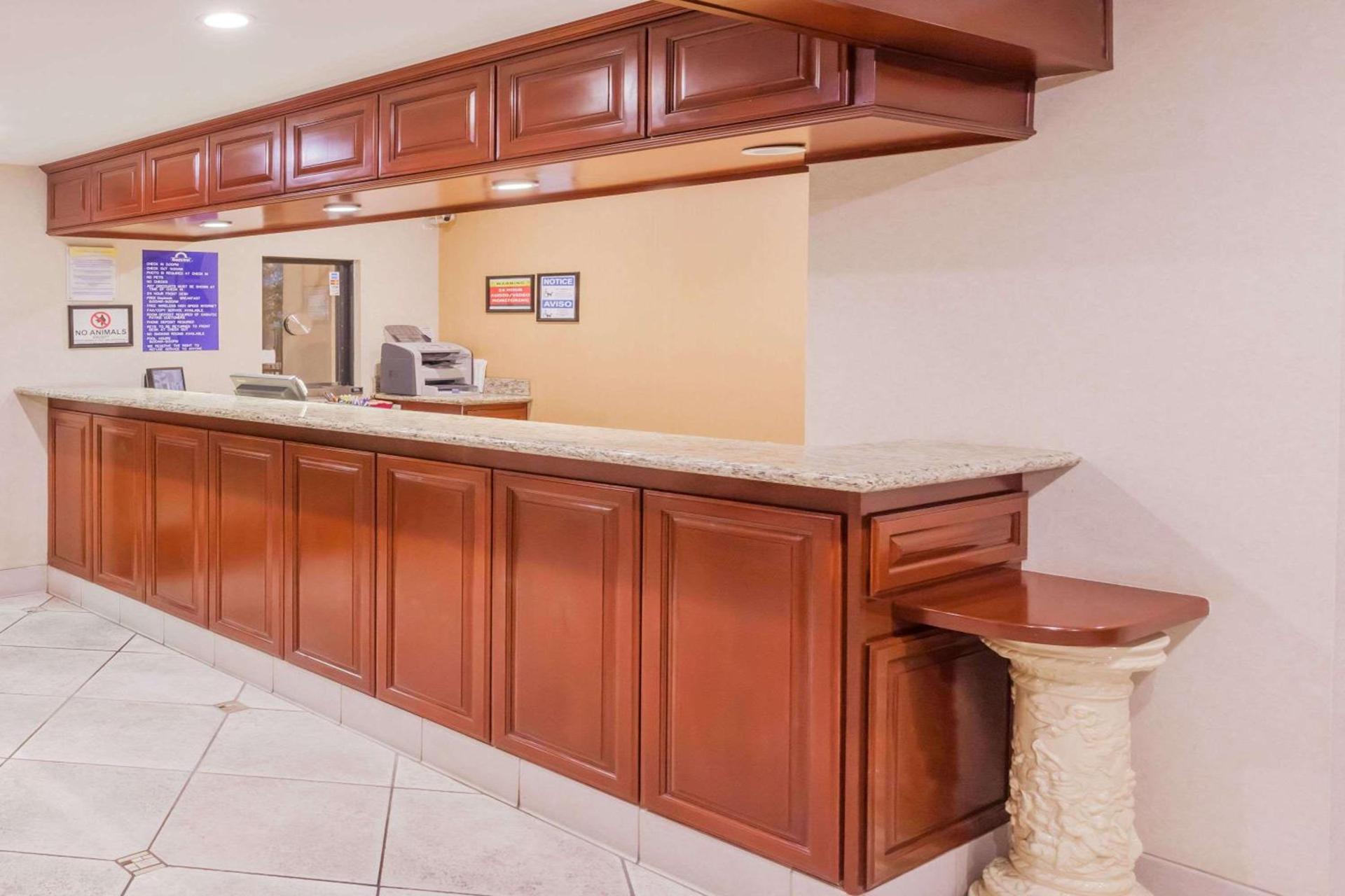Hospitality Inn photo 3