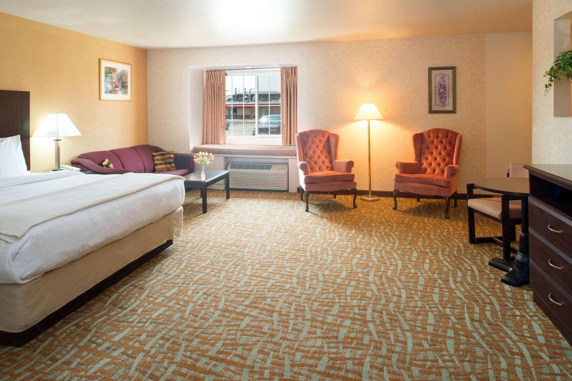 Days Inn & Suites by Wyndham Spokane Airport Airway Heights photo 11