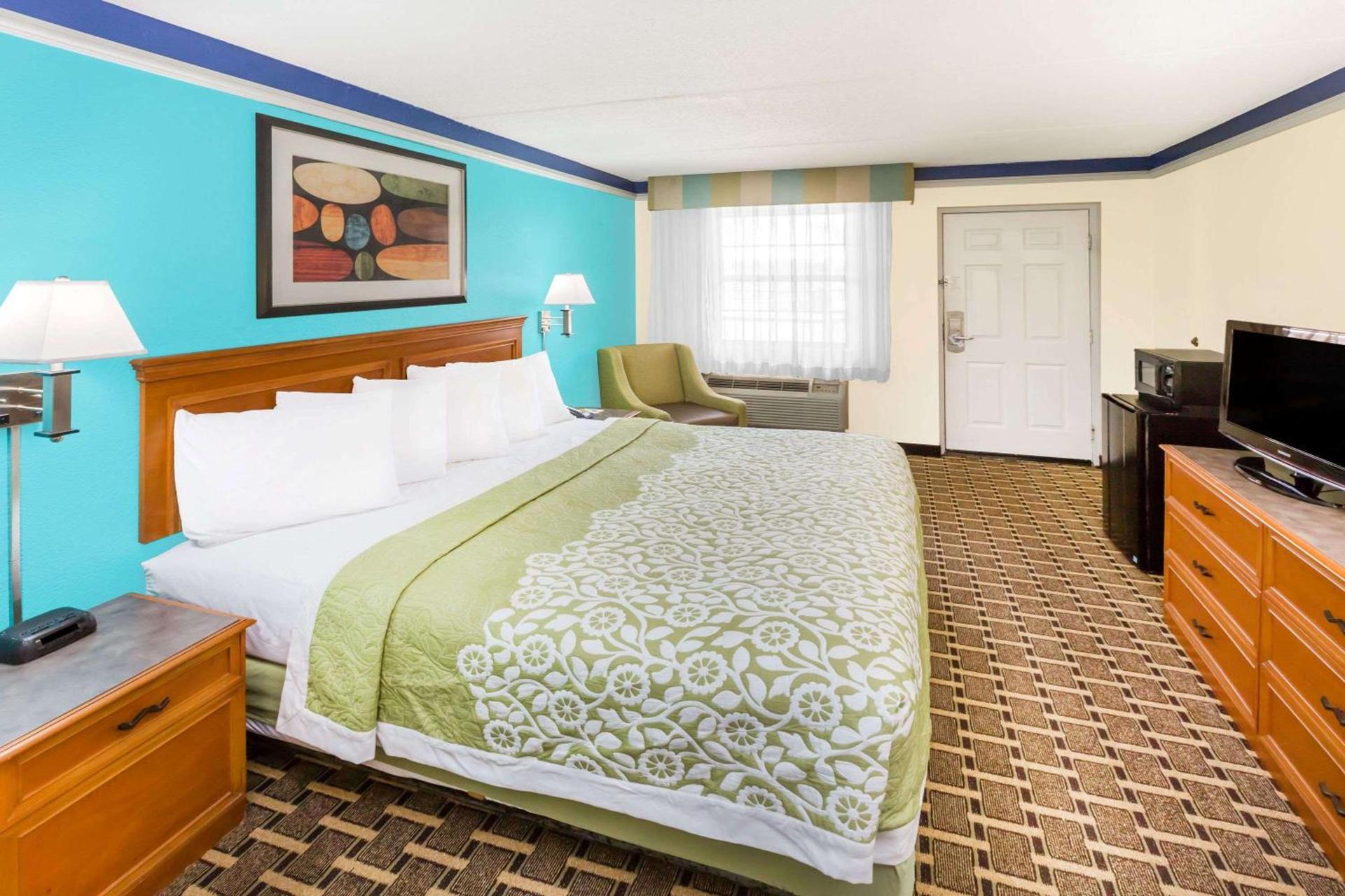 Days Inn by Wyndham Little Rock/Medical Center photo 9