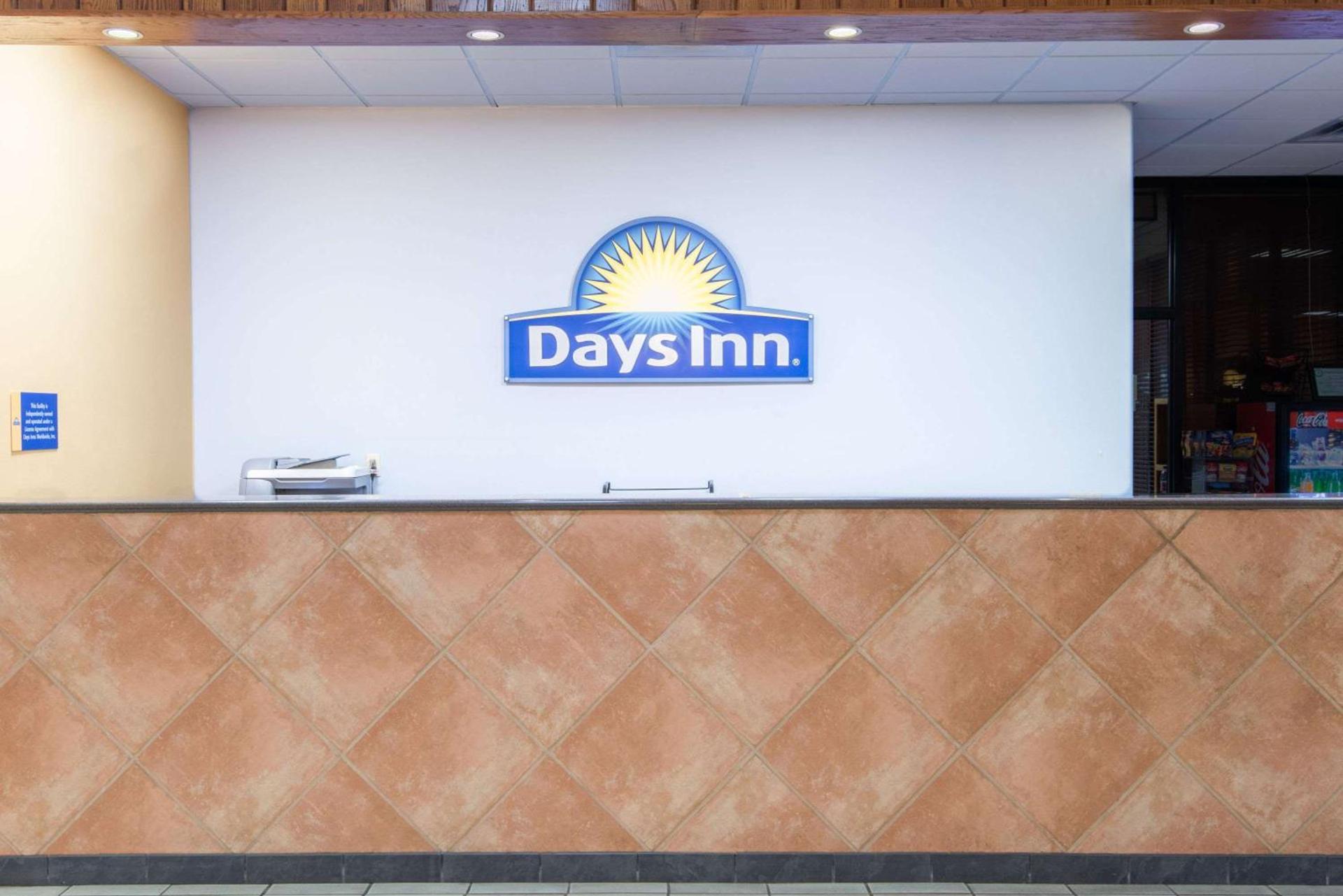 Days Inn by Wyndham Altus photo 2