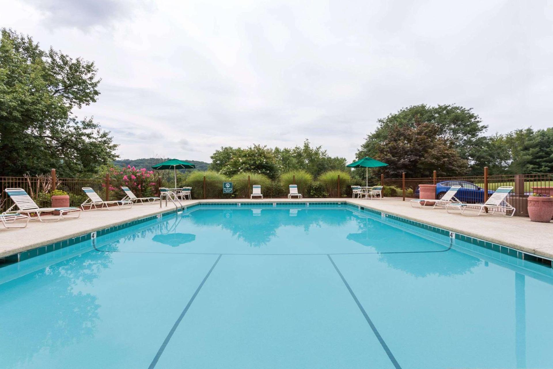 Extended Stay America Suites - Bristol photo 16