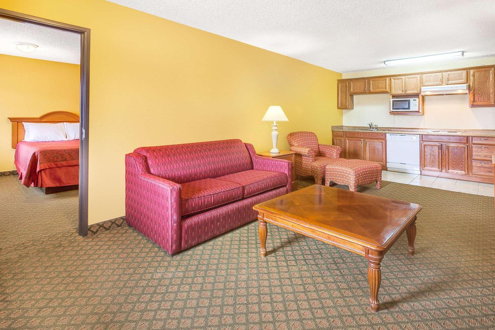 Days Inn by Wyndham Boerne photo 13