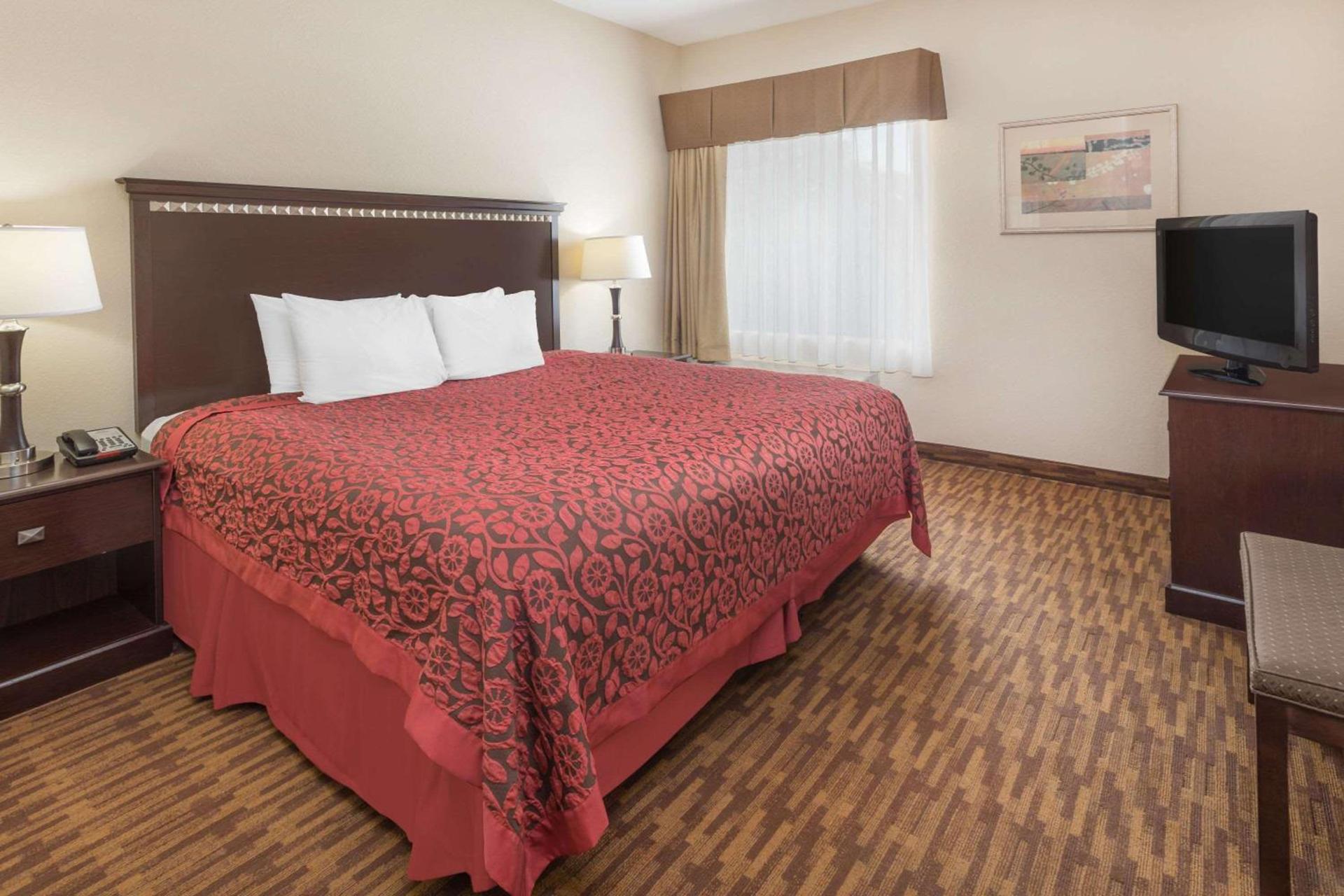 Days Inn by Wyndham Semmes Mobile photo 16