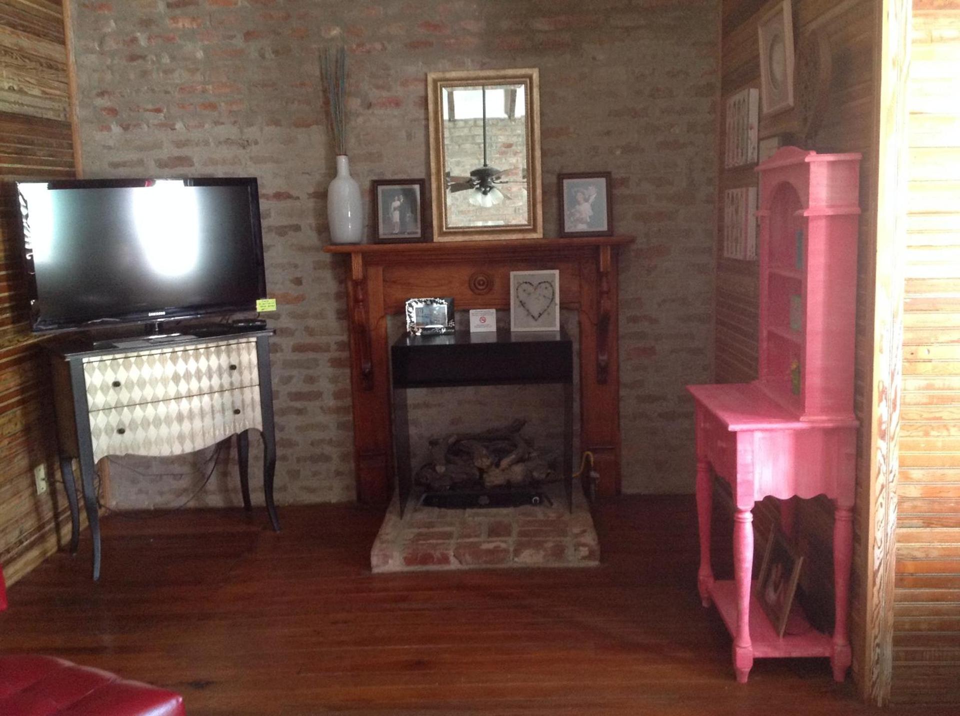 The Main Street Hotel photo 32