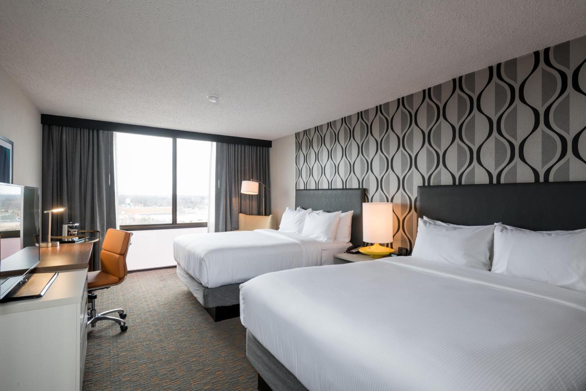 Wyndham Fort Smith City Center photo 53