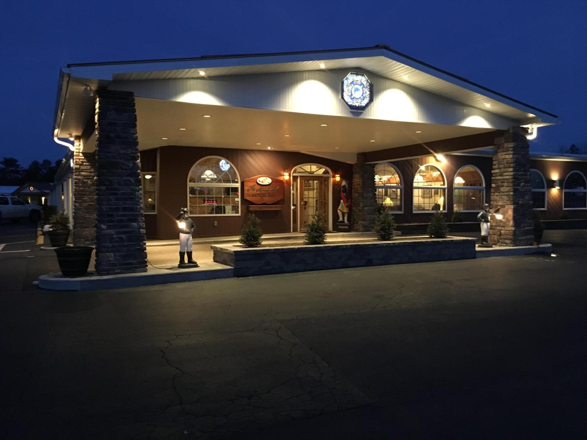 Landmark Motor Inn photo 1