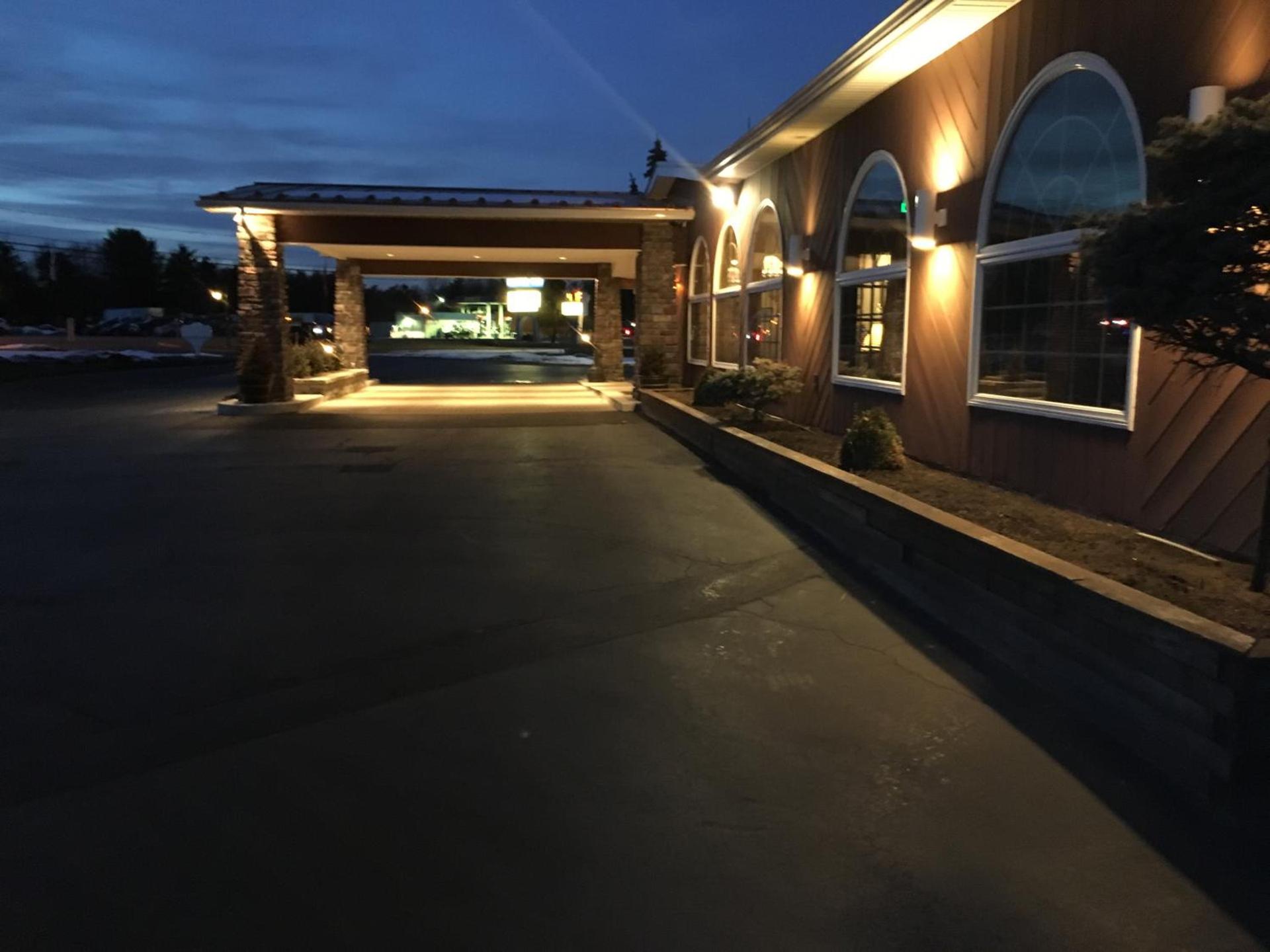 Landmark Motor Inn photo 9