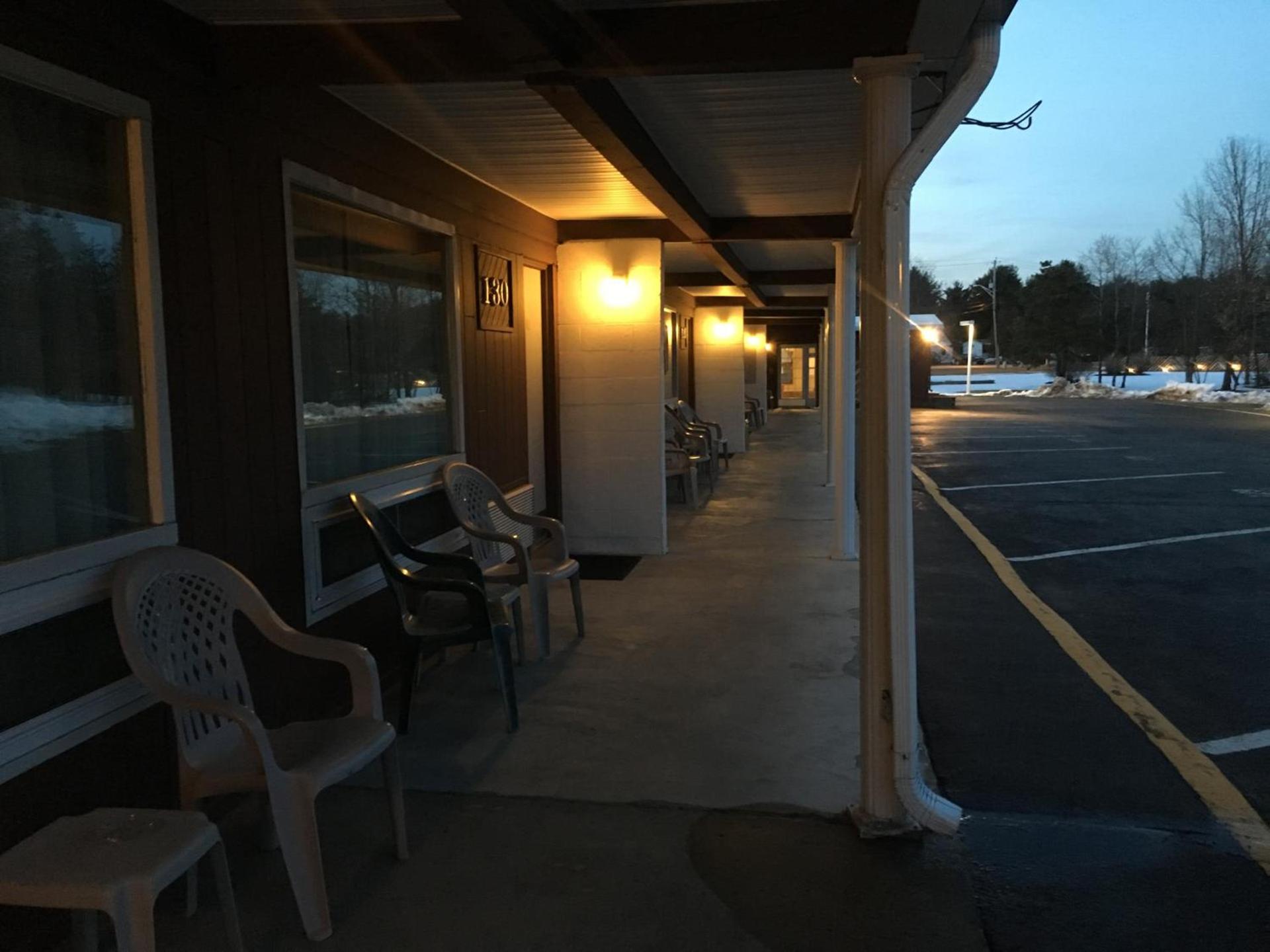 Landmark Motor Inn photo 14