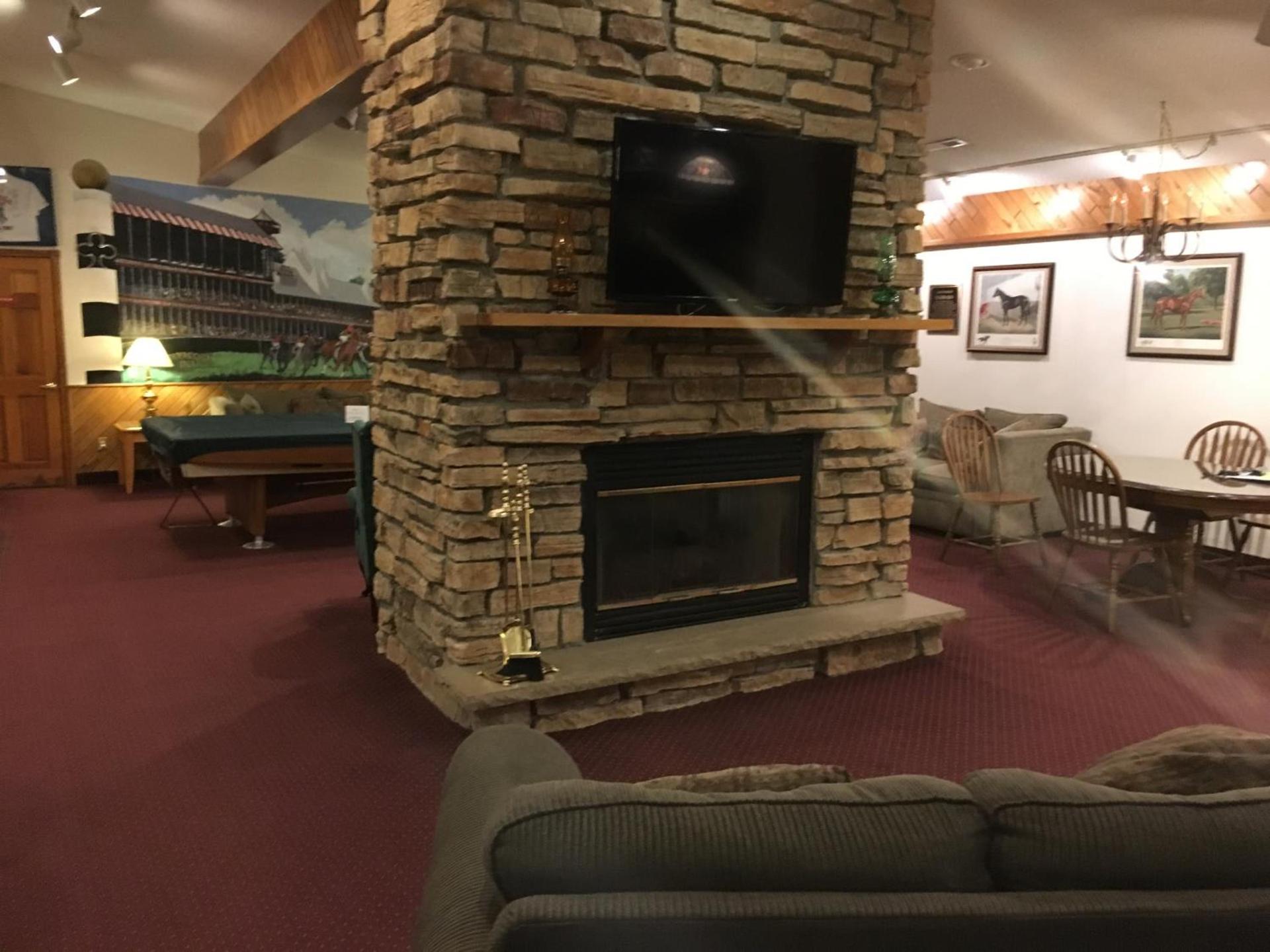 Landmark Motor Inn photo 47