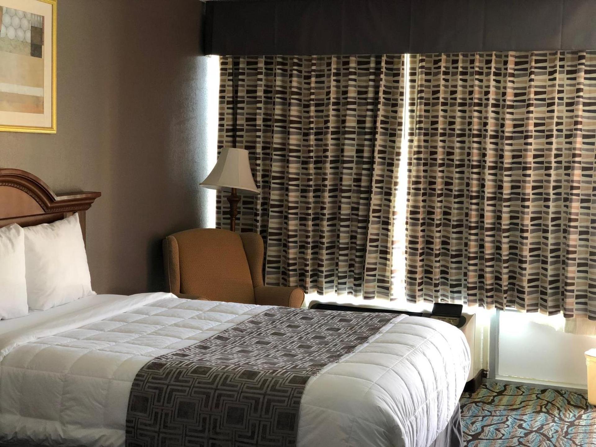 Baymont by Wyndham Walterboro photo 16