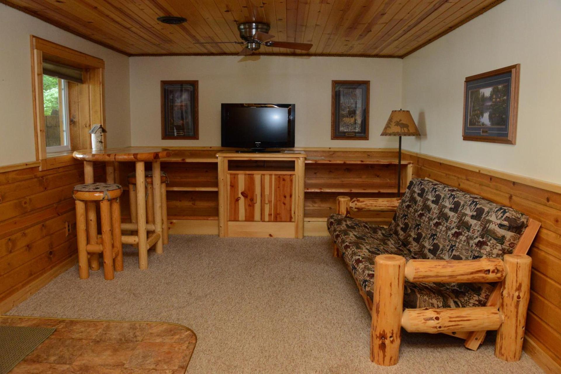 Riverside Resort photo 38
