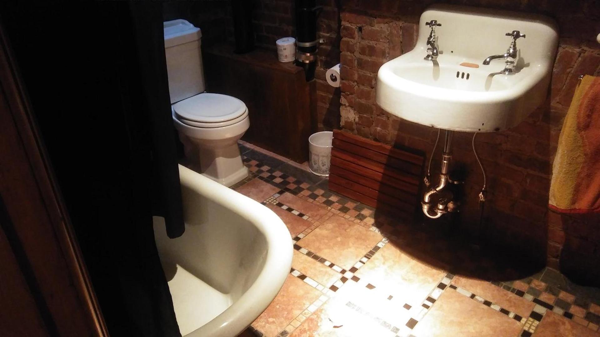 The Harlem Flophouse photo 11