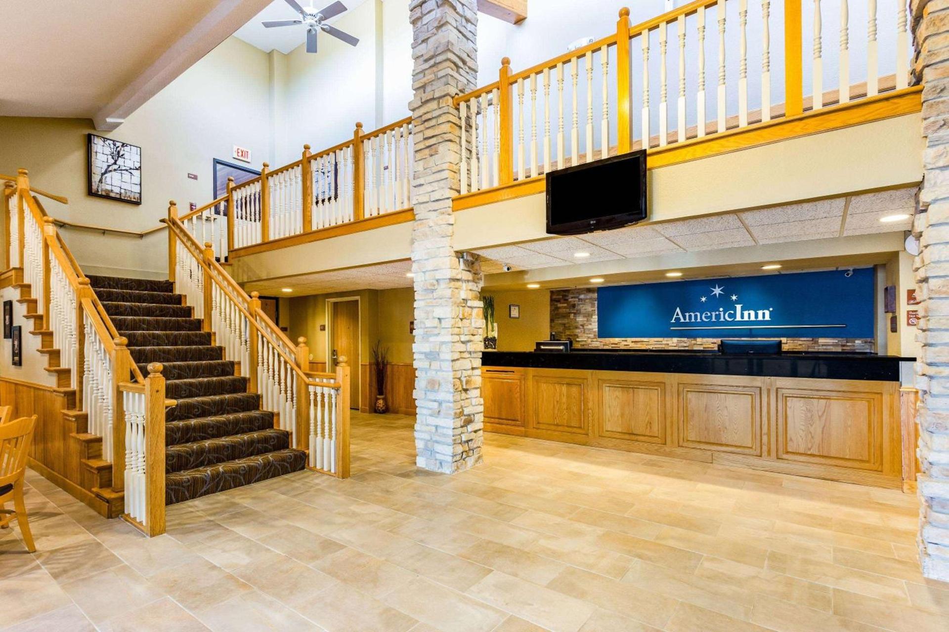 AmericInn by Wyndham Hotel and Suites Long Lake photo 4
