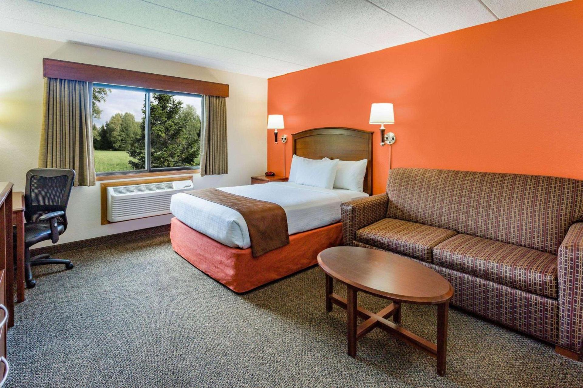 AmericInn by Wyndham Virginia photo 24