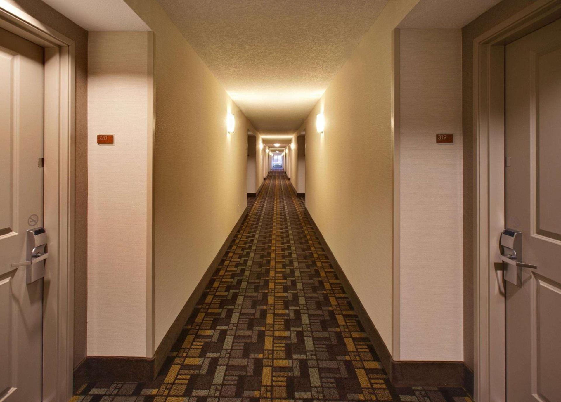 AmericInn by Wyndham Fairfield photo 50