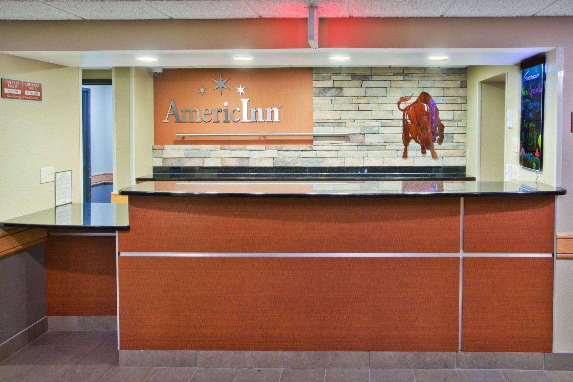 AmericInn by Wyndham Grand Forks photo 3