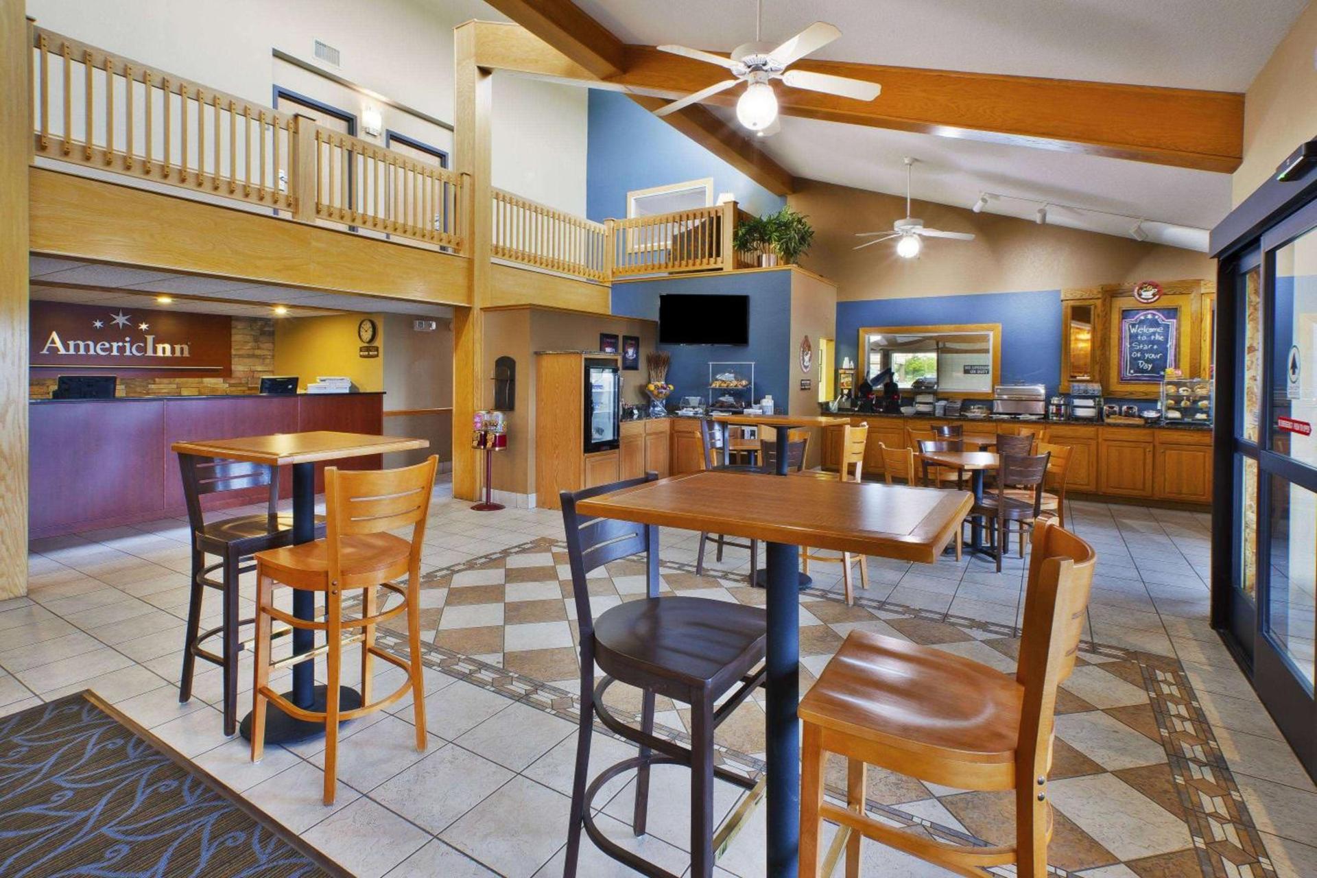 AmericInn by Wyndham Bay City photo 23